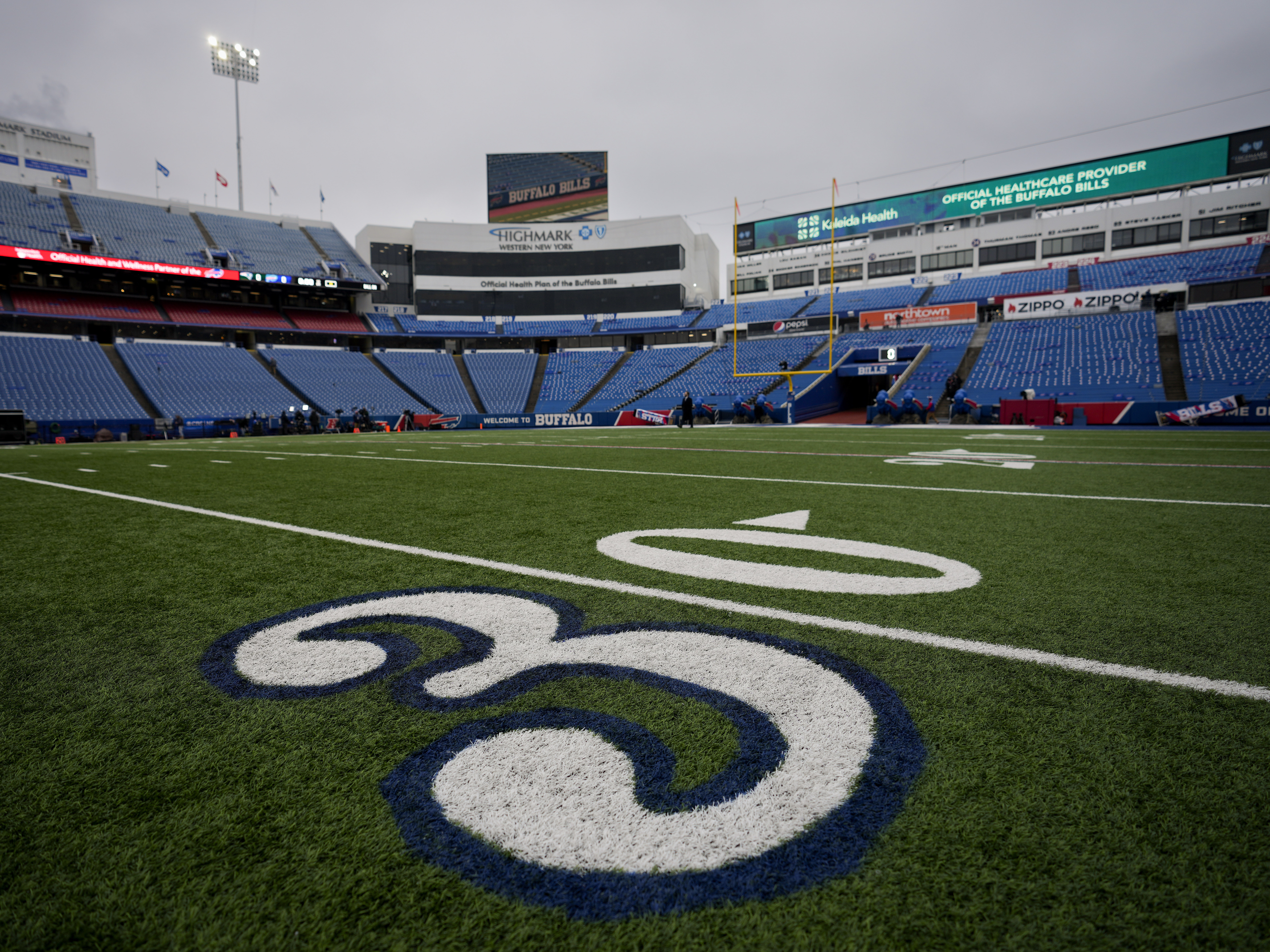 Shows of support and signs of unease mark the first NFL Sunday since Hamlin's injury - Vimarsana News