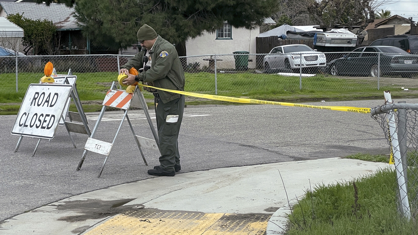 6 family members shot and killed 'assassinationstyle' in Goshen