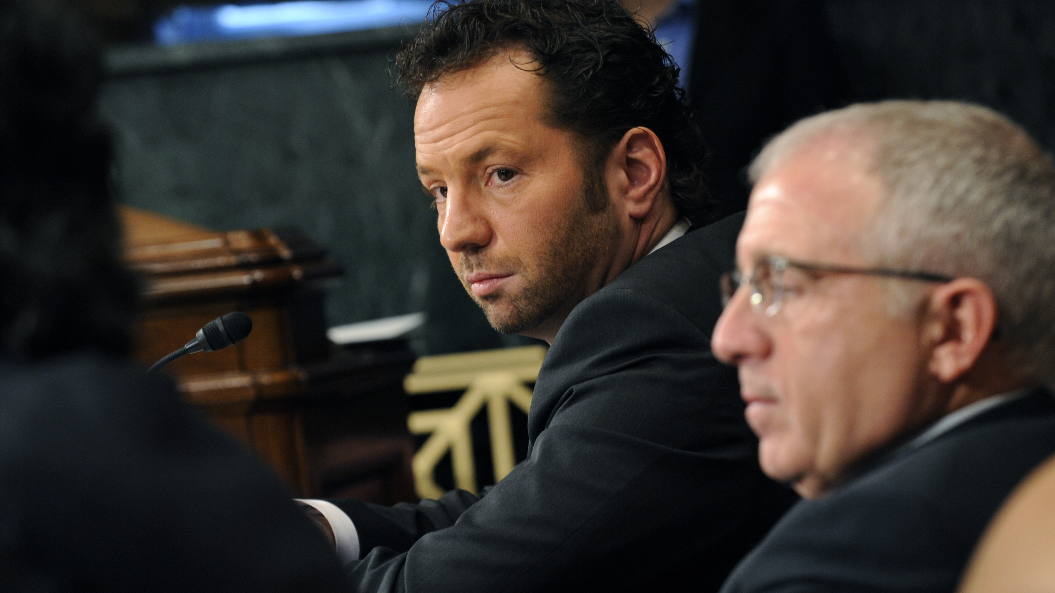 Senators slam Ticketmaster over bungling of Taylor Swift tickets, question breakup