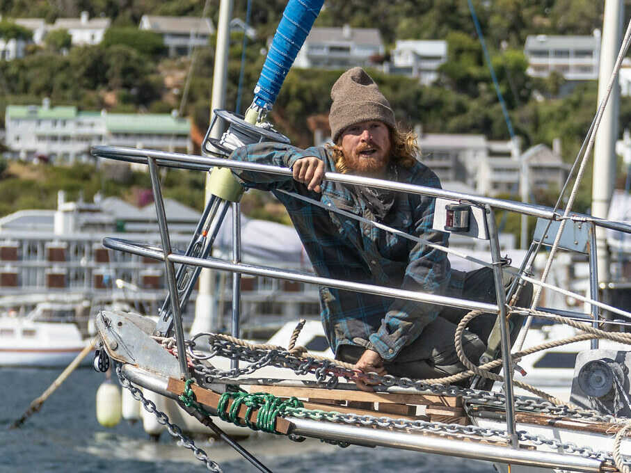 round the world yacht race single handed