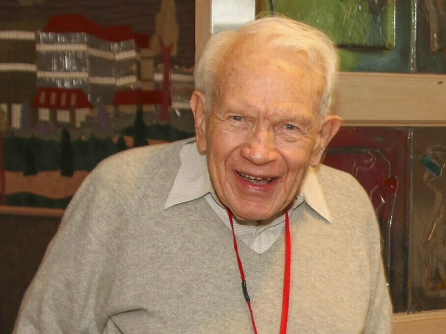 Bob Born, the 'Father of Peeps' and Hot Tamale candies, has died - Vimarsana News