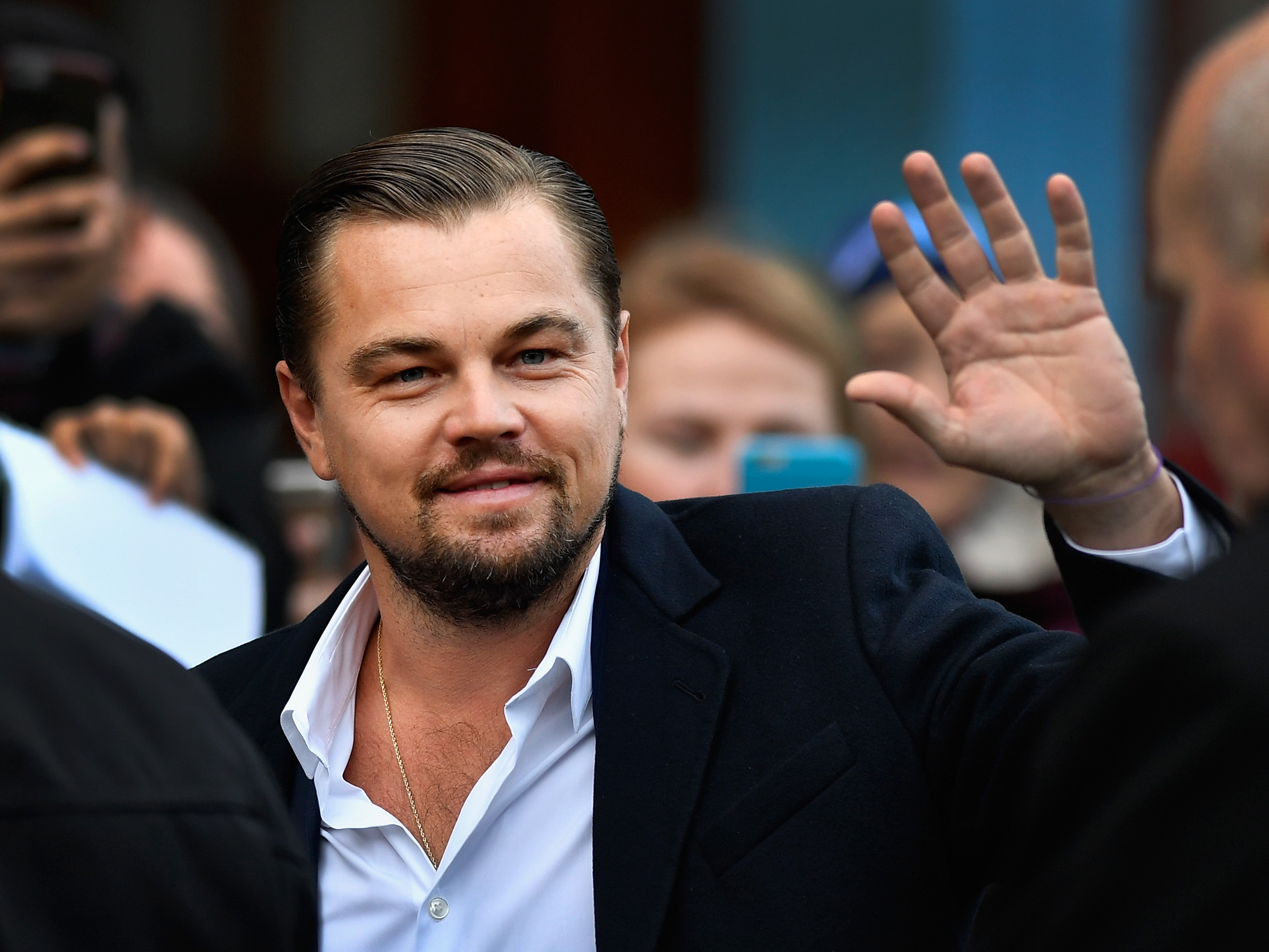 Leonardo DiCaprio has been The Discourses Guy of The Week. Leo DiCaprio's dating history is part of our obsession with staying young forever