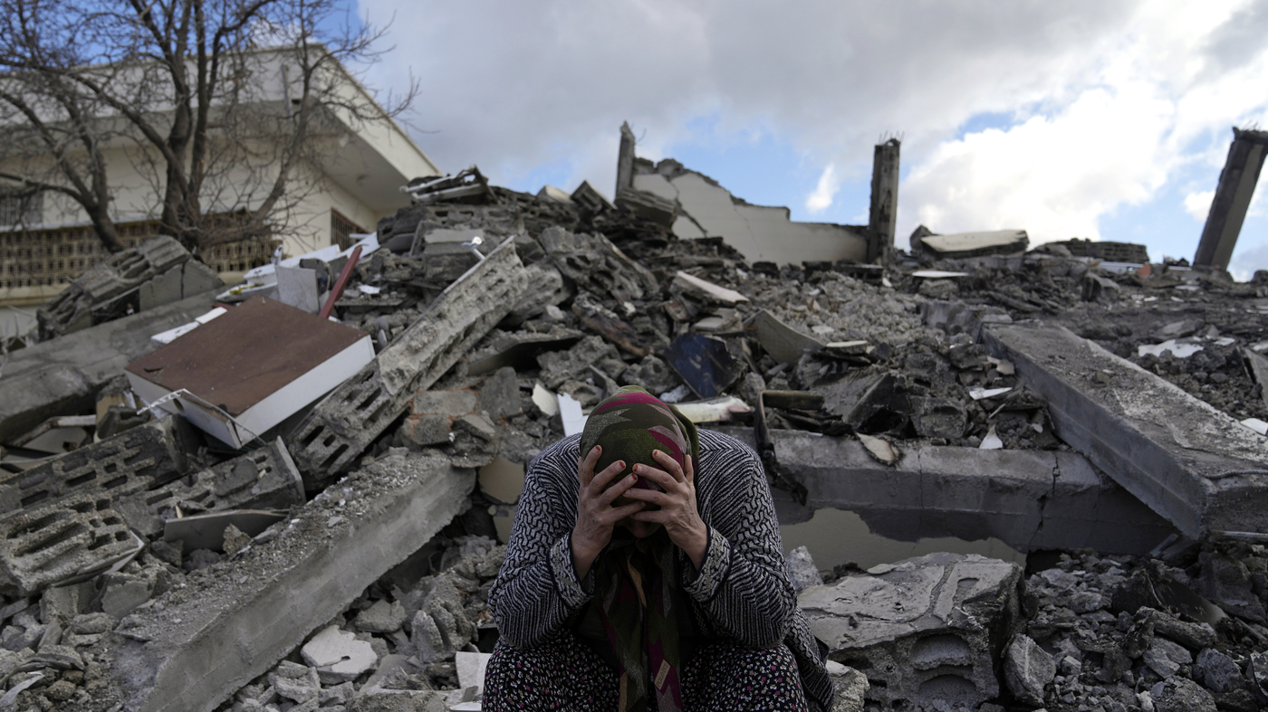 Earthquake survivors in Turkey are raising questions about building construction : NPR - Vimarsana News