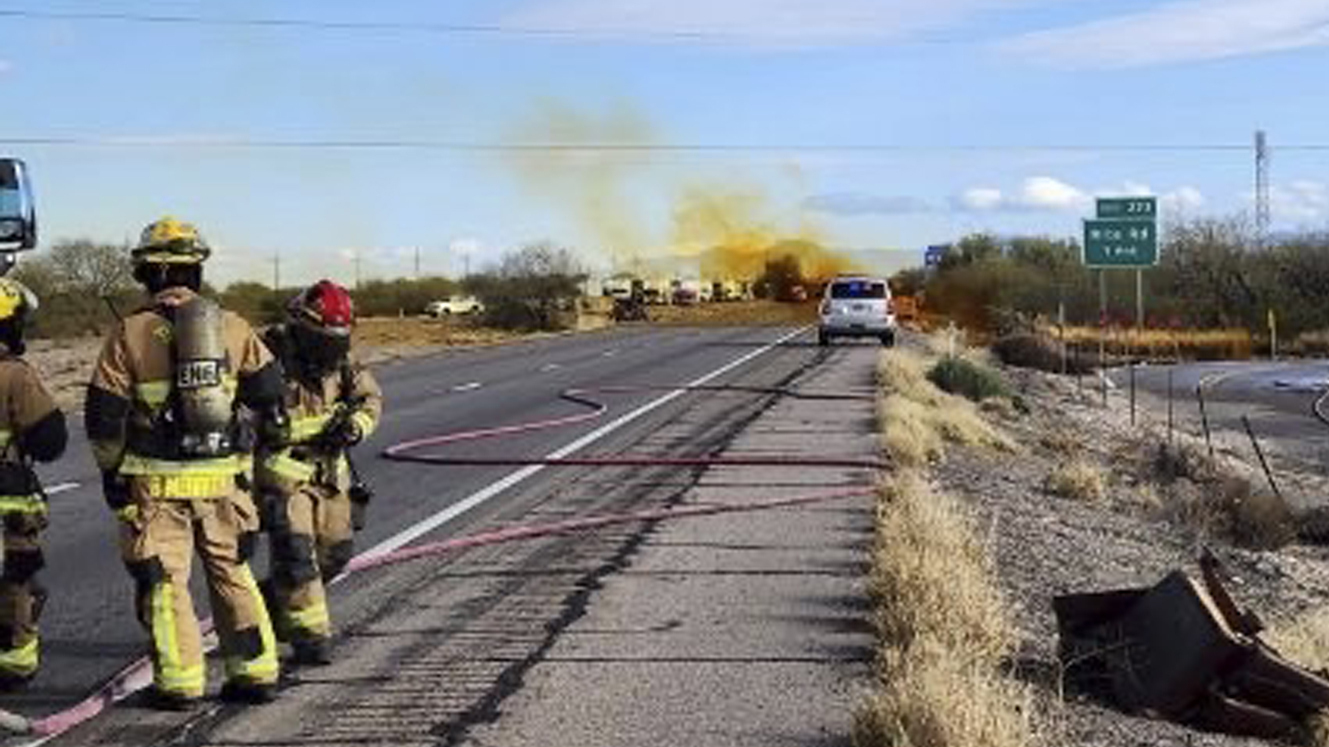 A hazardous spill in Arizona closes down an interstate and forces an evacuation