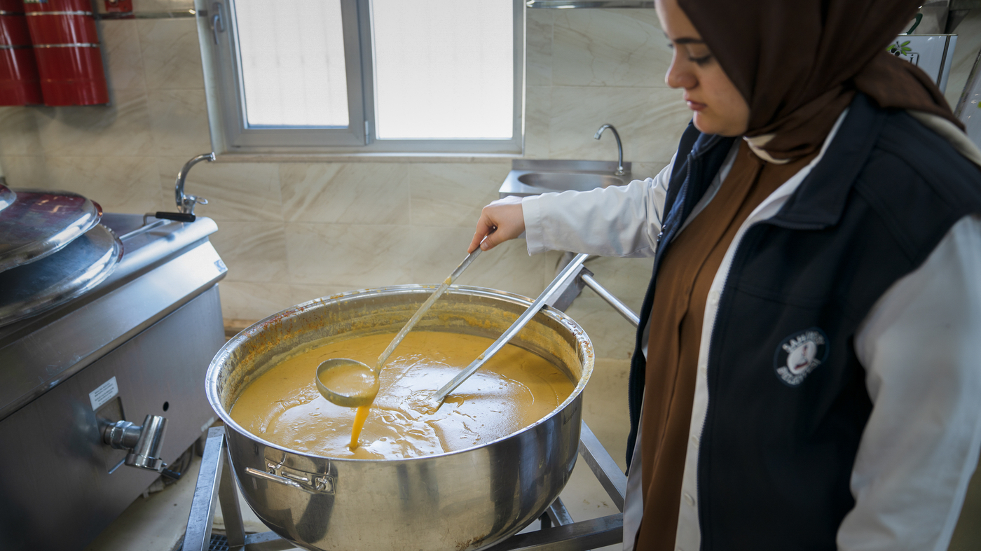 Quake survivors in Turkey are comforted by a supersoup : Goats and Soda : NPR - Vimarsana News