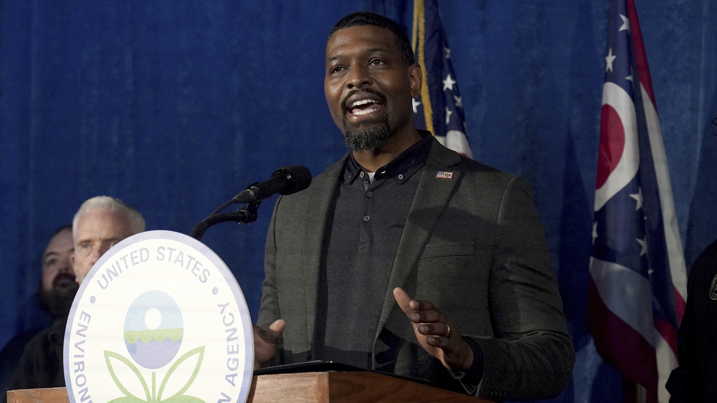 EPA takes control of Ohio train derailment cleanup : NPR