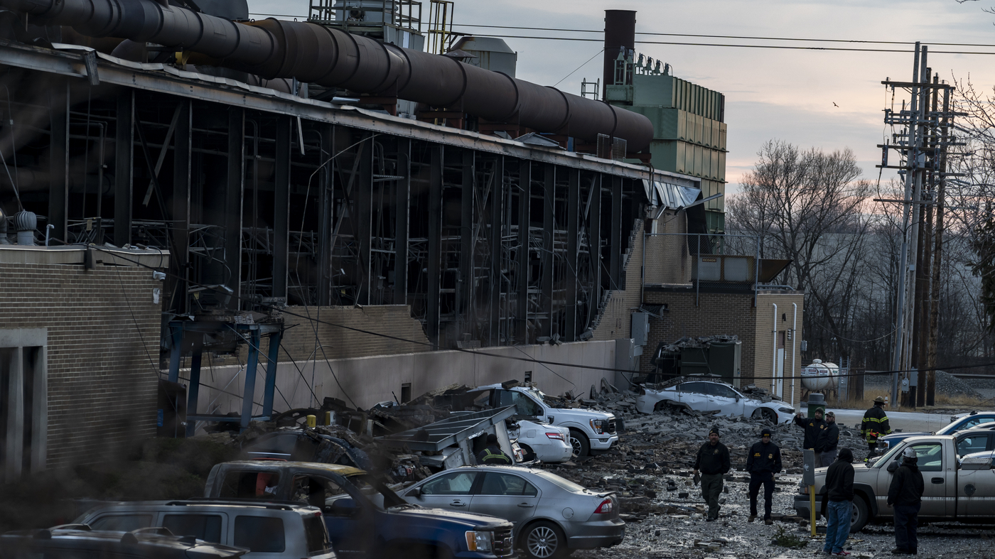 1 dead after explosion at the I. Schumann & Co. metal plant in Bedford, Ohio : NPR - Vimarsana News