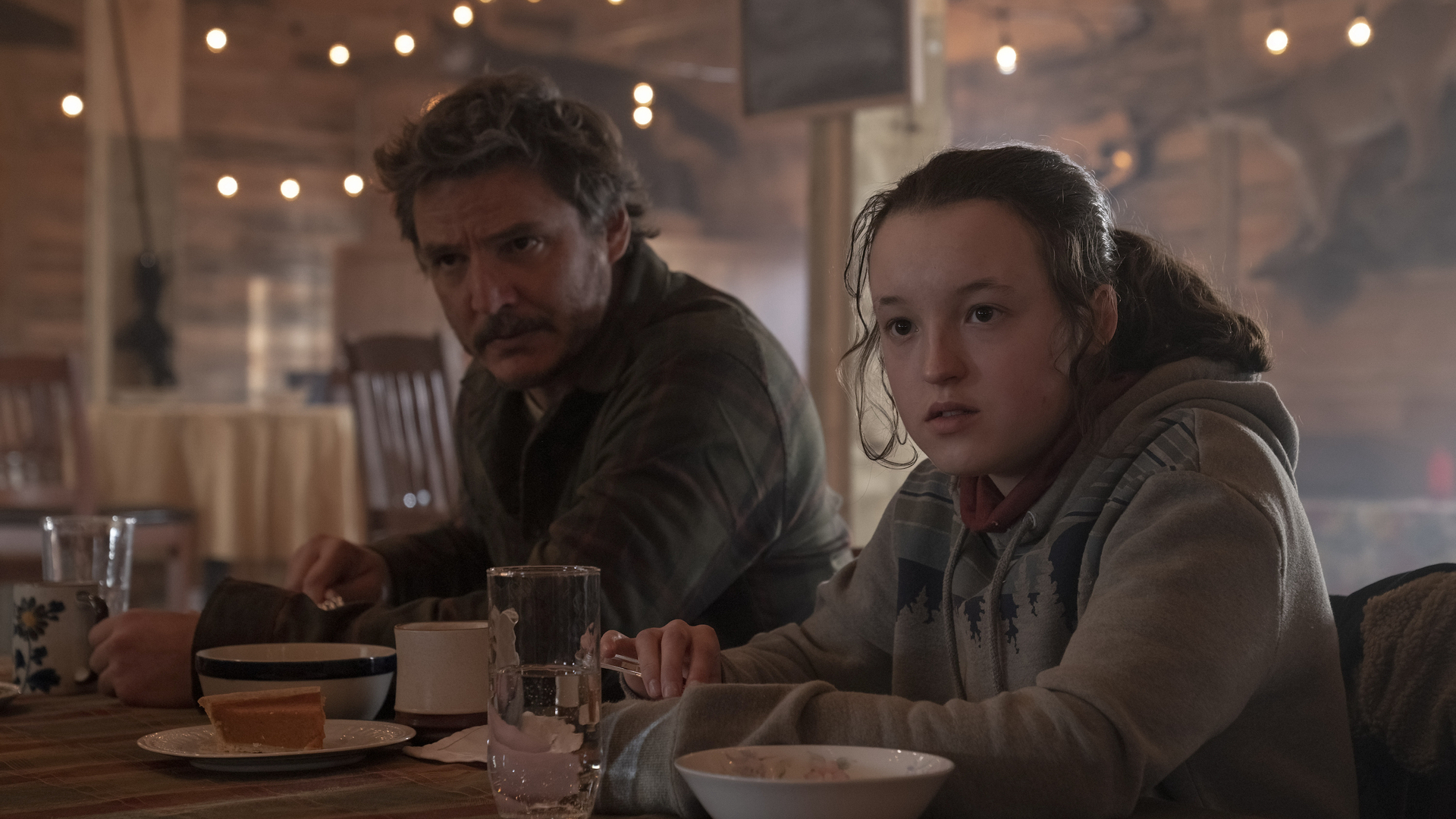 Pedro Pascal and Bella Ramsey star in HBO's <em>The Last Of Us.</em> (HBO)