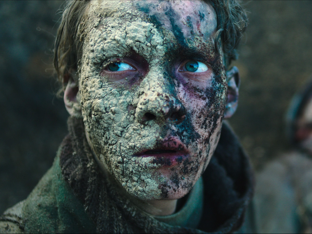 Felix Kammerer stars as Paul Bäumer in Edward Berger's 2022 adaptation of <em>All Quiet On The Western Front</em> (Netflix)