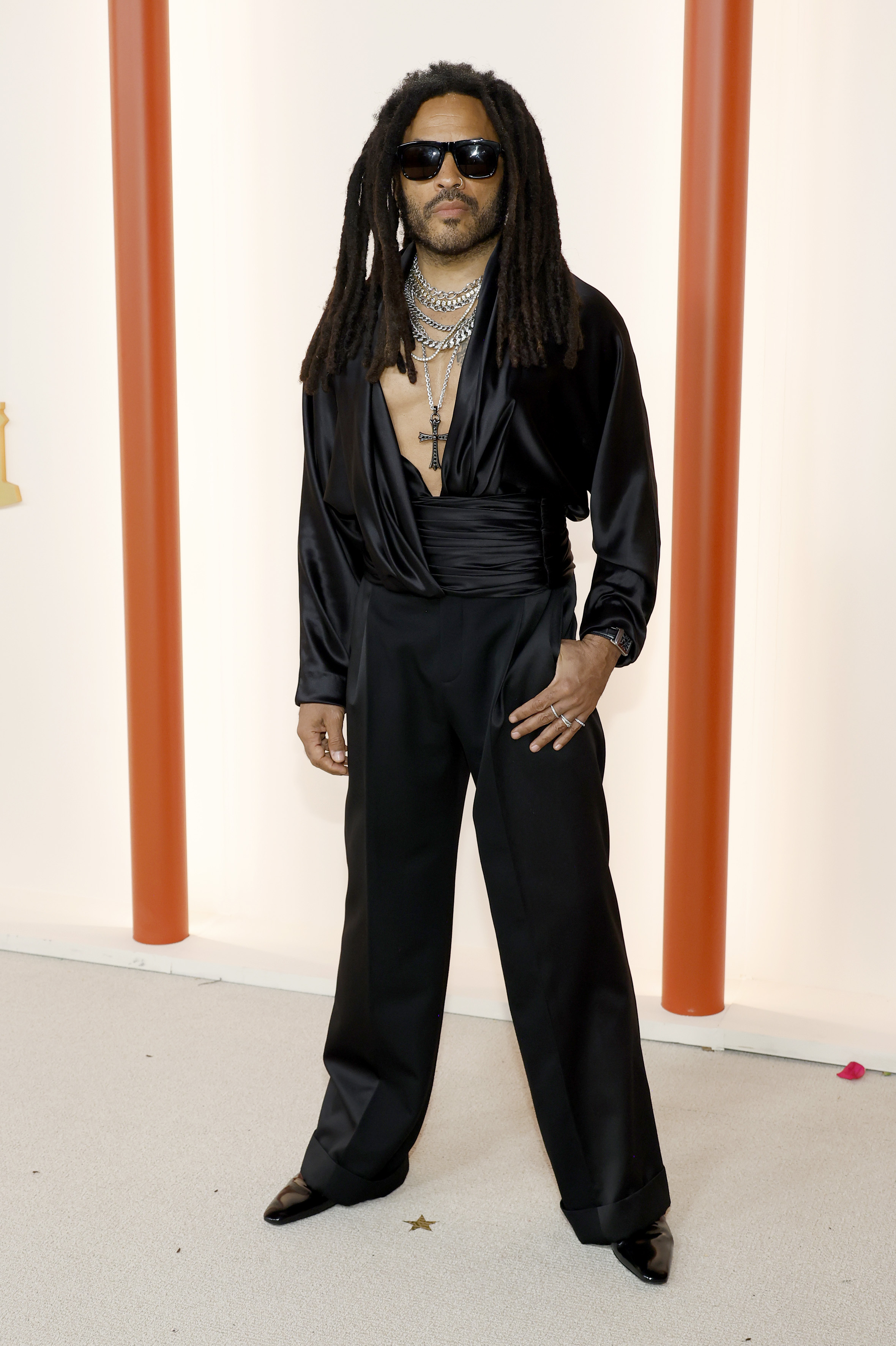 See all the red carpet looks from the 2023 Oscars 34 Lenny Kravitz