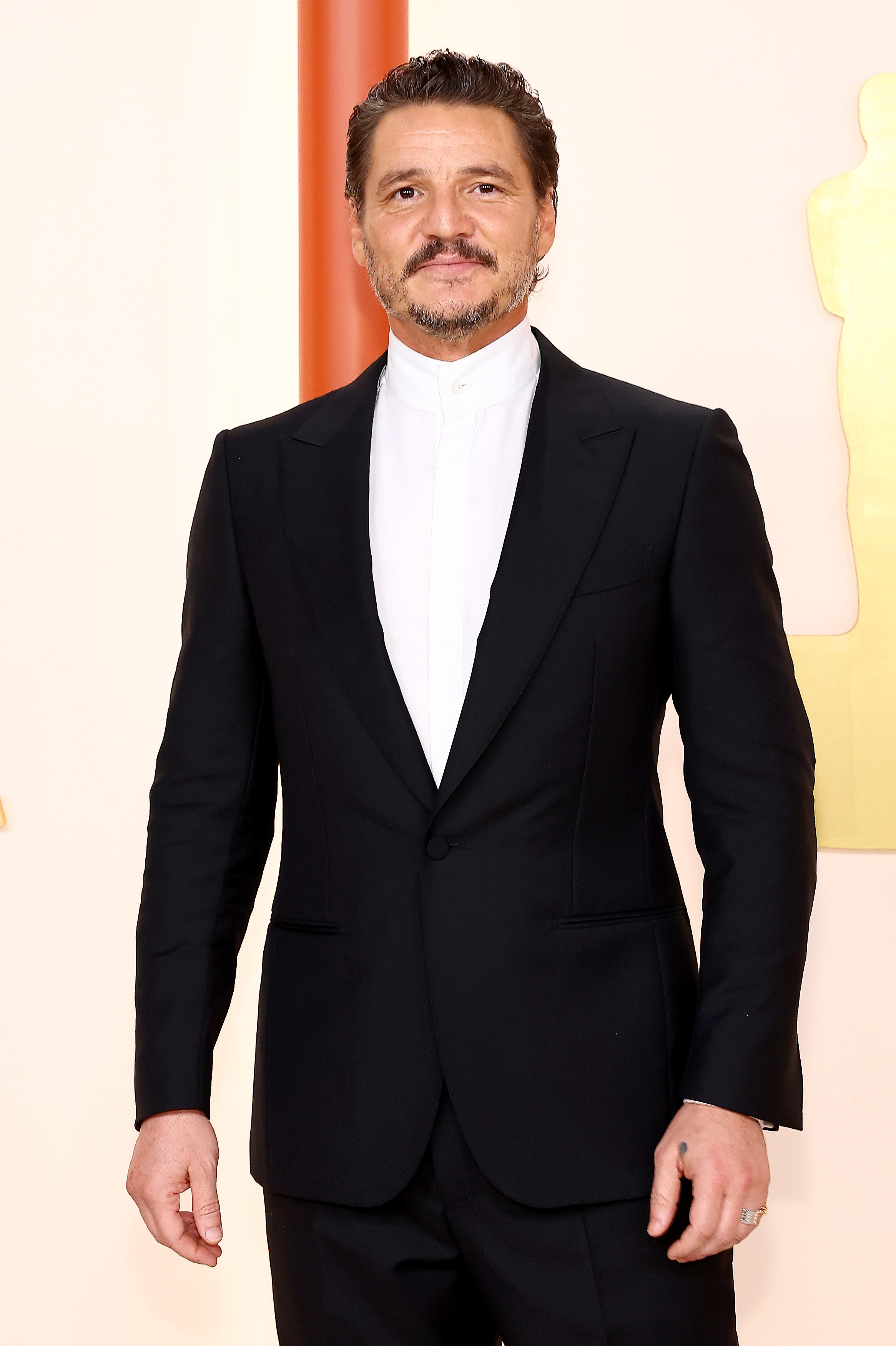 See all the red carpet looks from the 2023 Oscars 5 Pedro Pascal