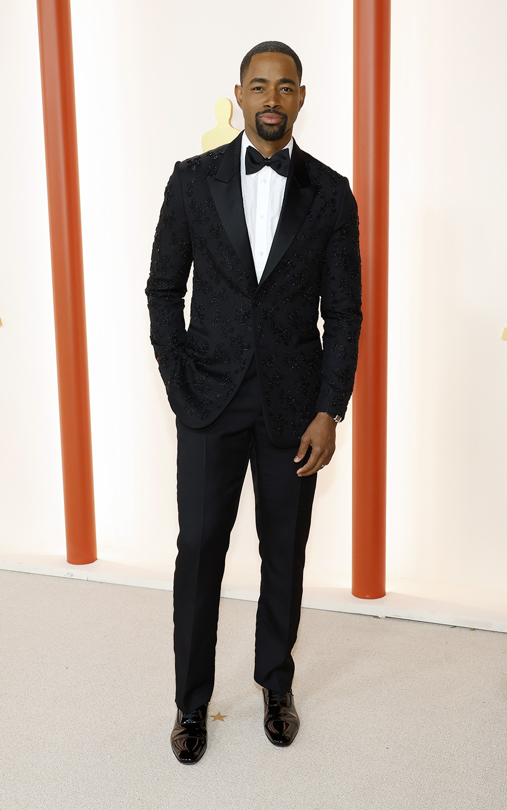 See all the red carpet looks from the 2023 Oscars 18 Jay Ellis