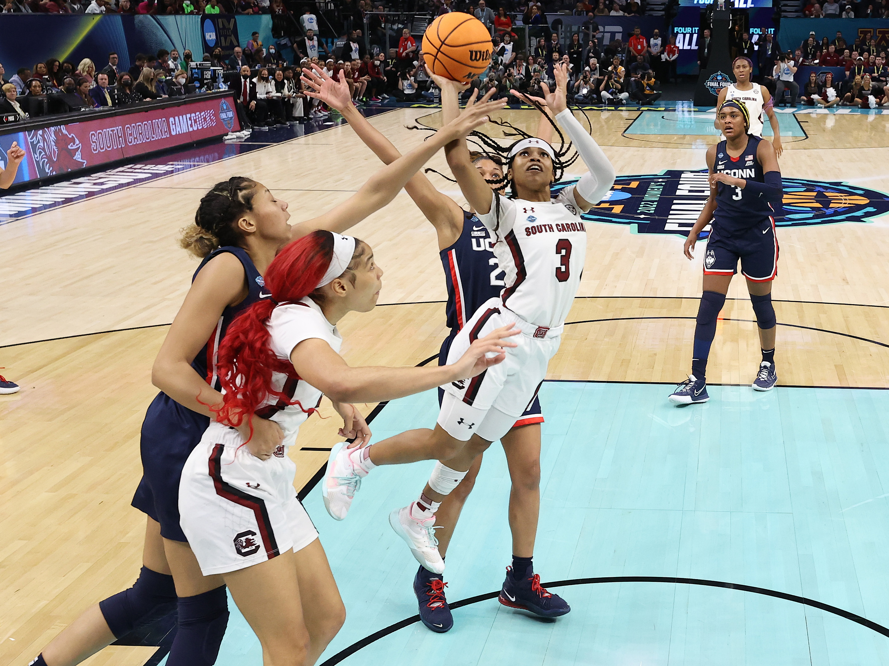 Destanni Henderson of the South Carolina Gamecocks drives to the basket against the Connecticut Huskies in the championship game of the 2022 NCAA Women's Basketball Tournament. (Getty Images)