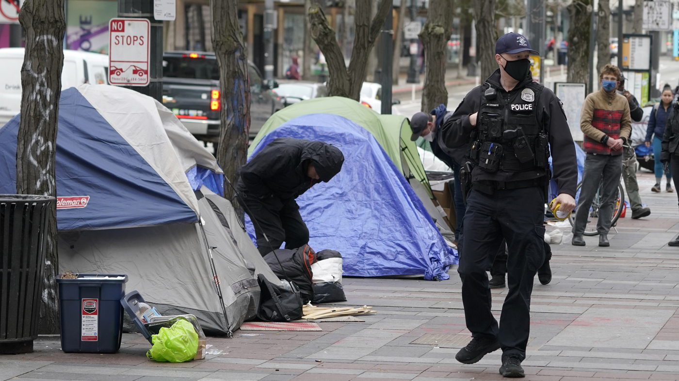 Seattle, feds seek to end most oversight of city's police : NPR - Vimarsana News