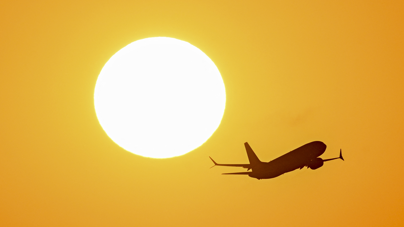 Climate change may be making turbulence a lot worse : NPR - Vimarsana News