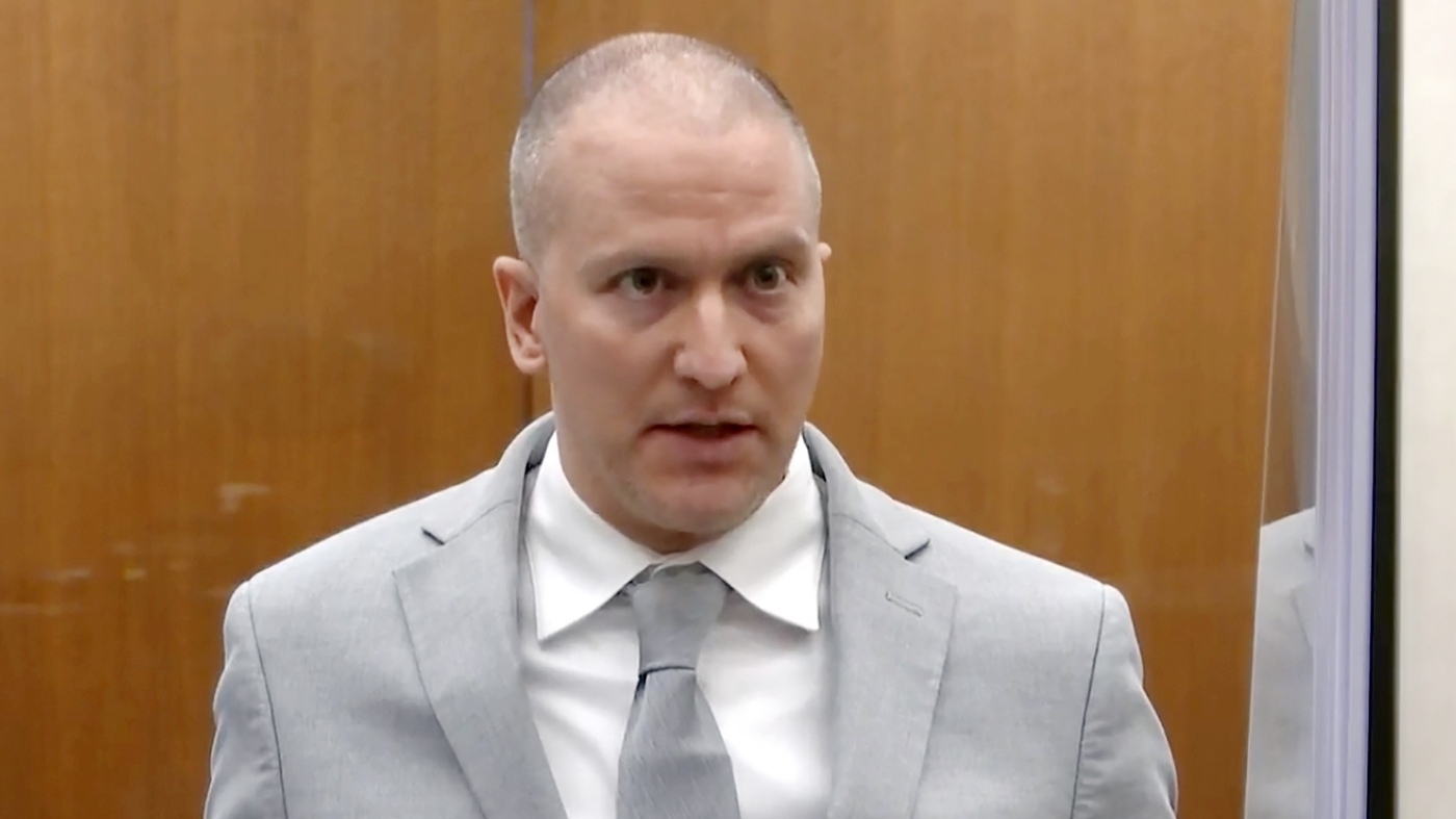 Minneapolis settles $89 million in lawsuits saying Derek Chauvin kneeled on them : NPR - Vimarsana News