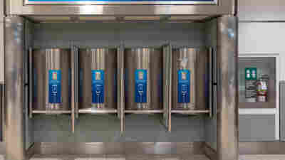 Need to charge your phone? Think twice — 'juice jackers' might come for you