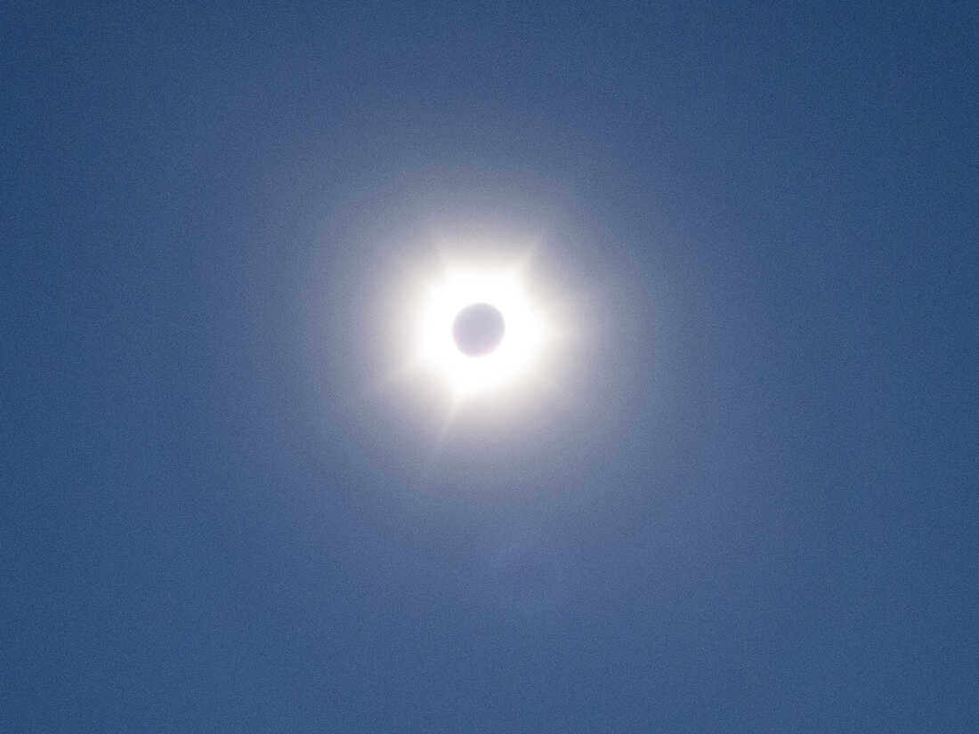 A rare hybrid solar eclipse wows viewers in Australia and Indonesia