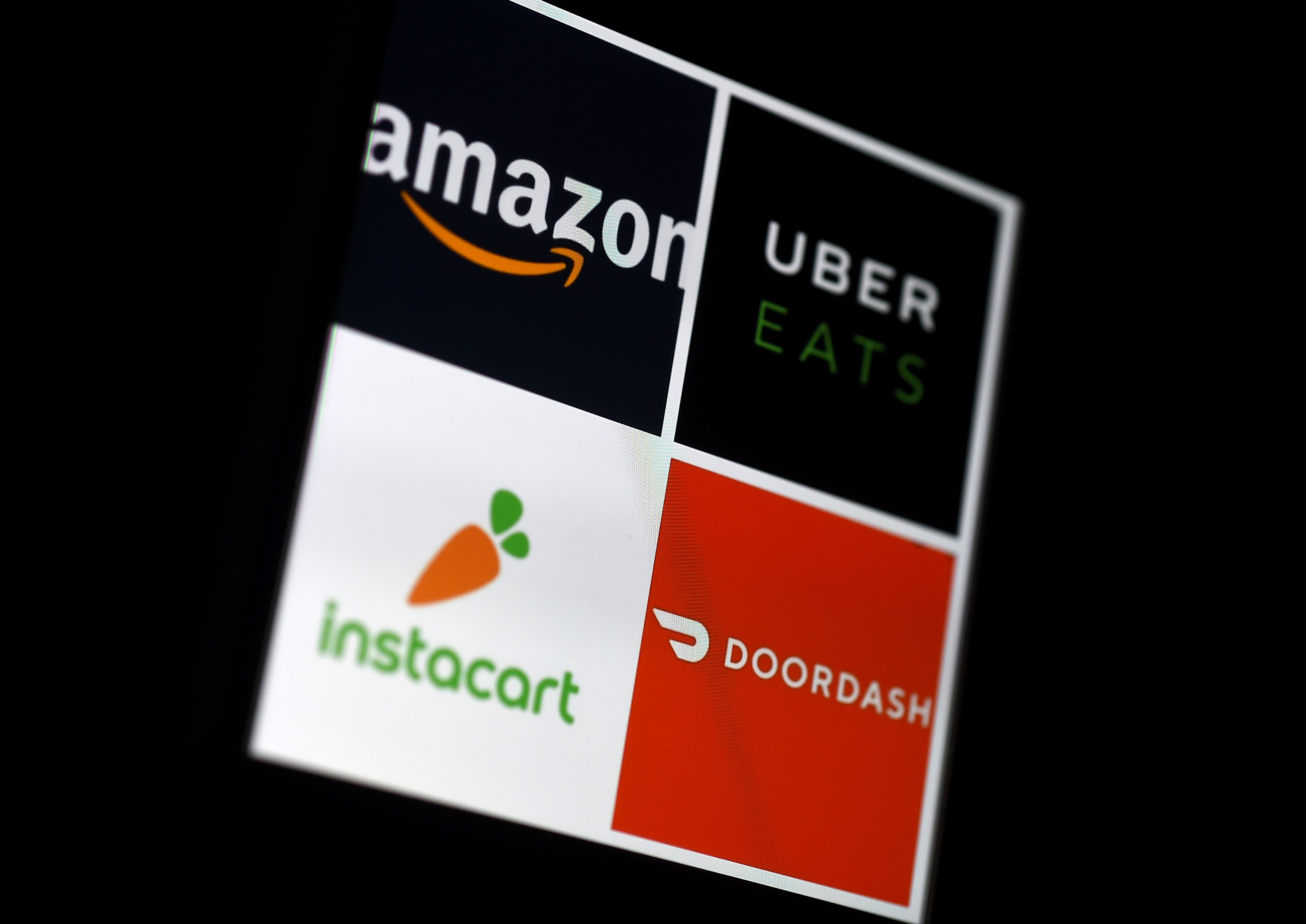 A South Florida man shot at 2 Instacart delivery workers who went to the wrong house - Vimarsana News