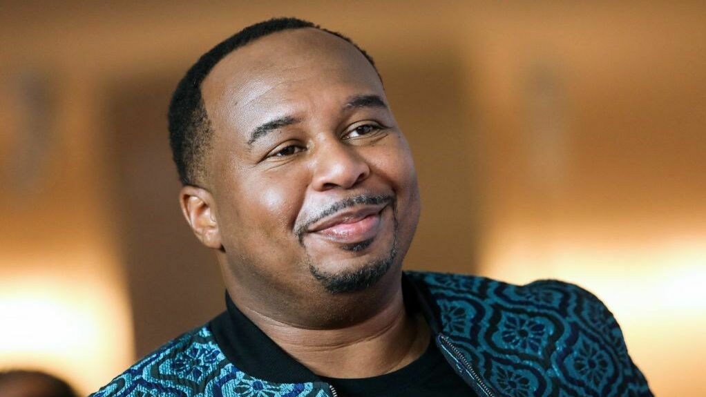 Comedian Roy Wood Jr. is the latest Daily Show correspondent to host the White House Correspondents