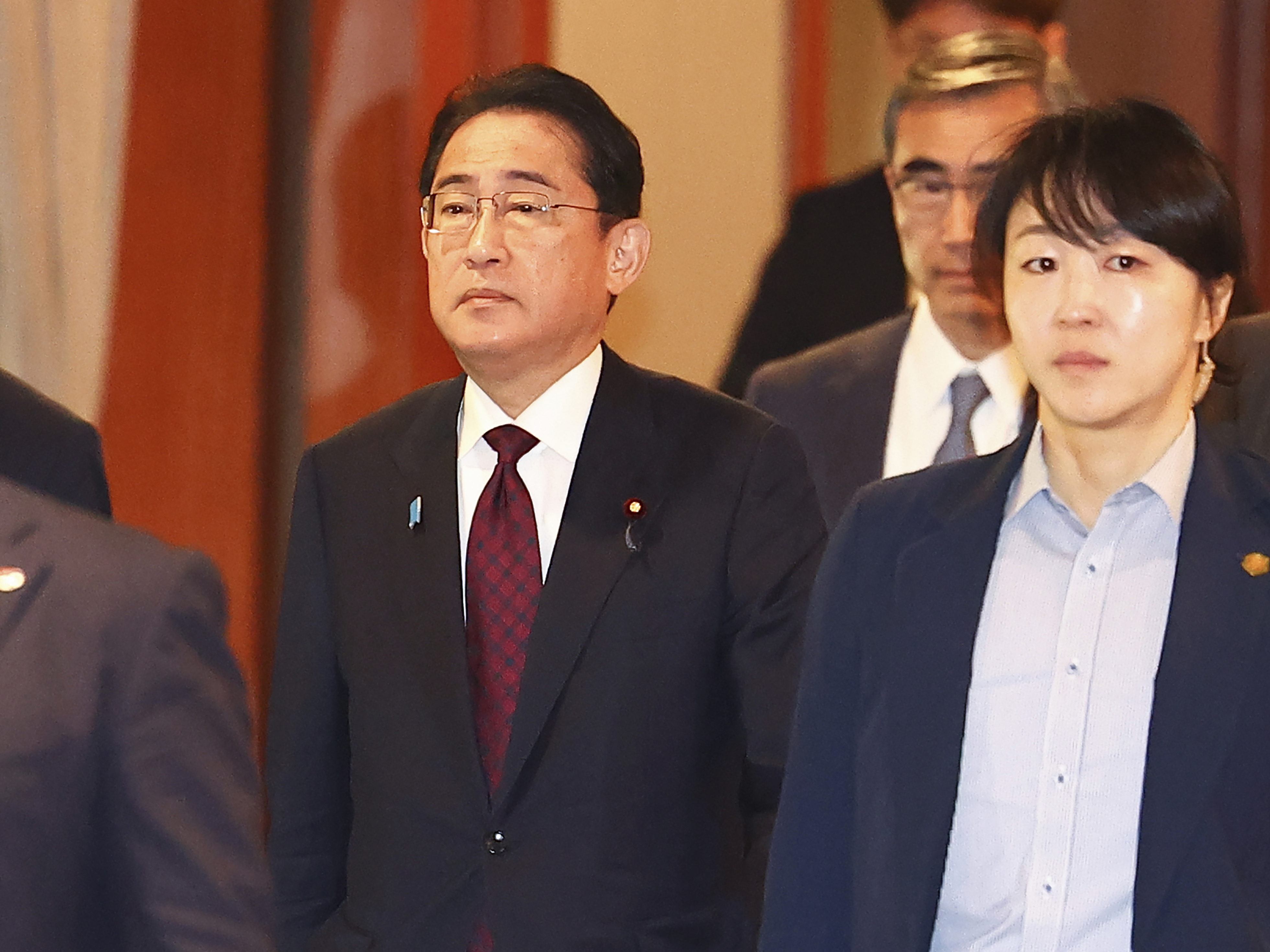 Leaders from Japan and South Korea vow better ties following summit ...