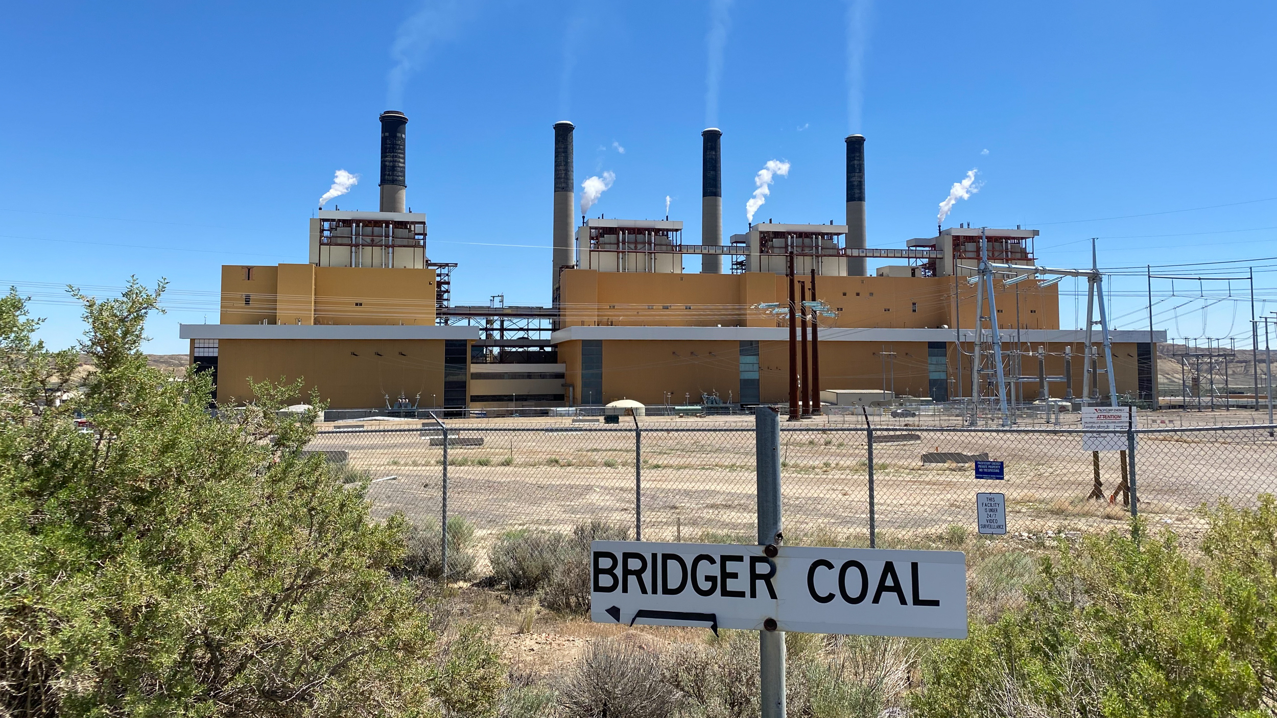 The Jim Bridger coal plant in Point of Rocks, Wyo., powers more than a million homes across six Western states. Under proposed federal rules many coal plants would have to dramatically reduce carbon dioxide emissions in coming years.