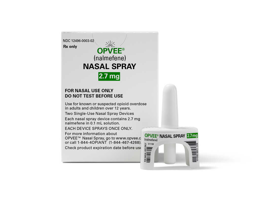 Opioid nasal store spray