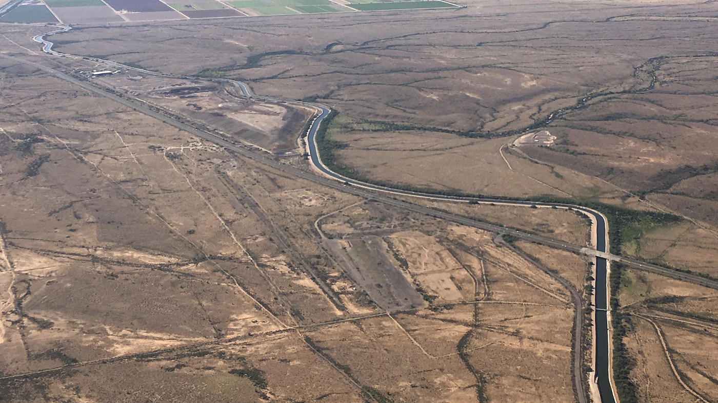 Phoenix subdivisions could be halted with new water limits : NPR - Vimarsana News