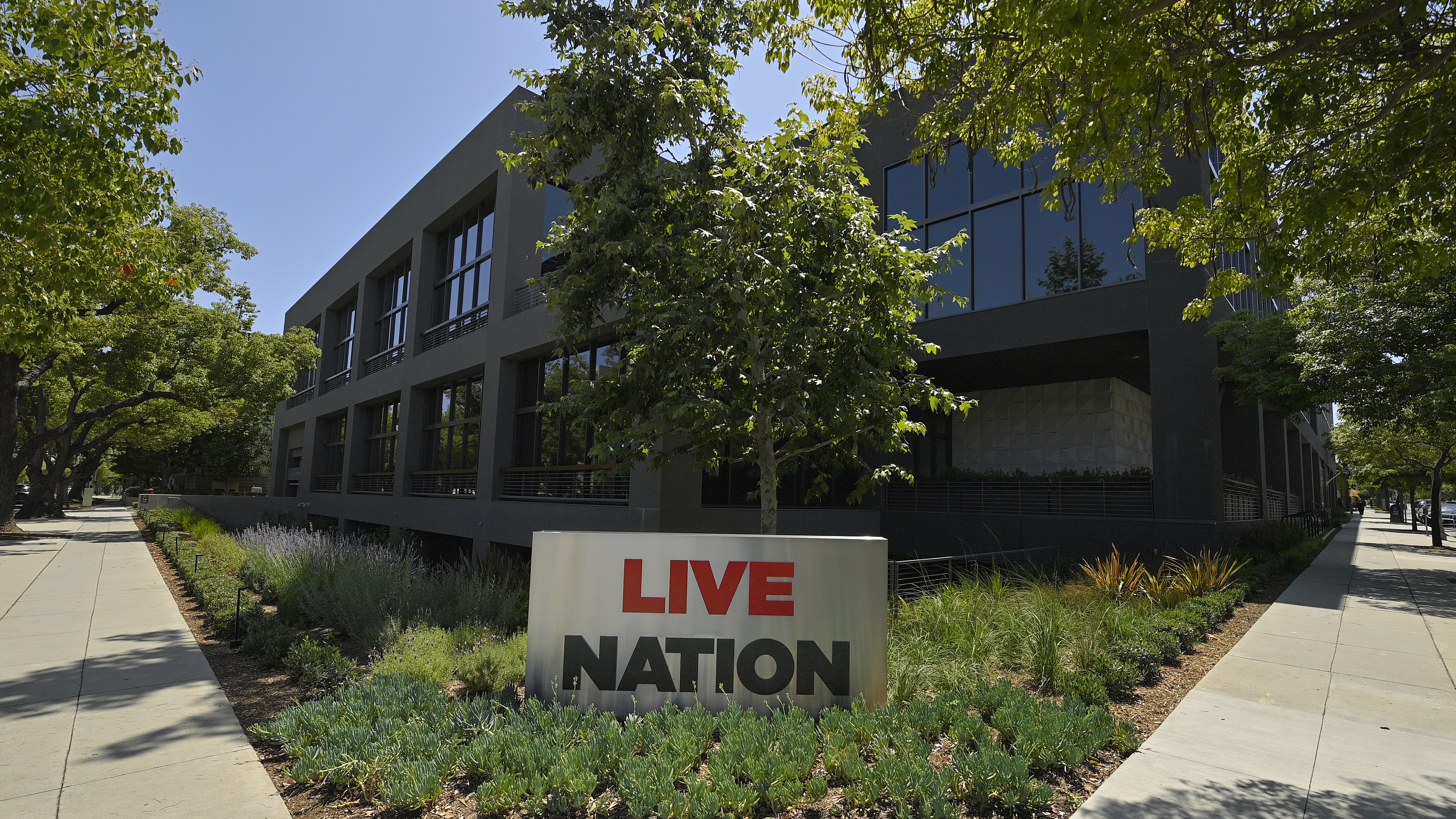 Live Nation and Ticketmaster are pledging to President Biden to show fees up front 