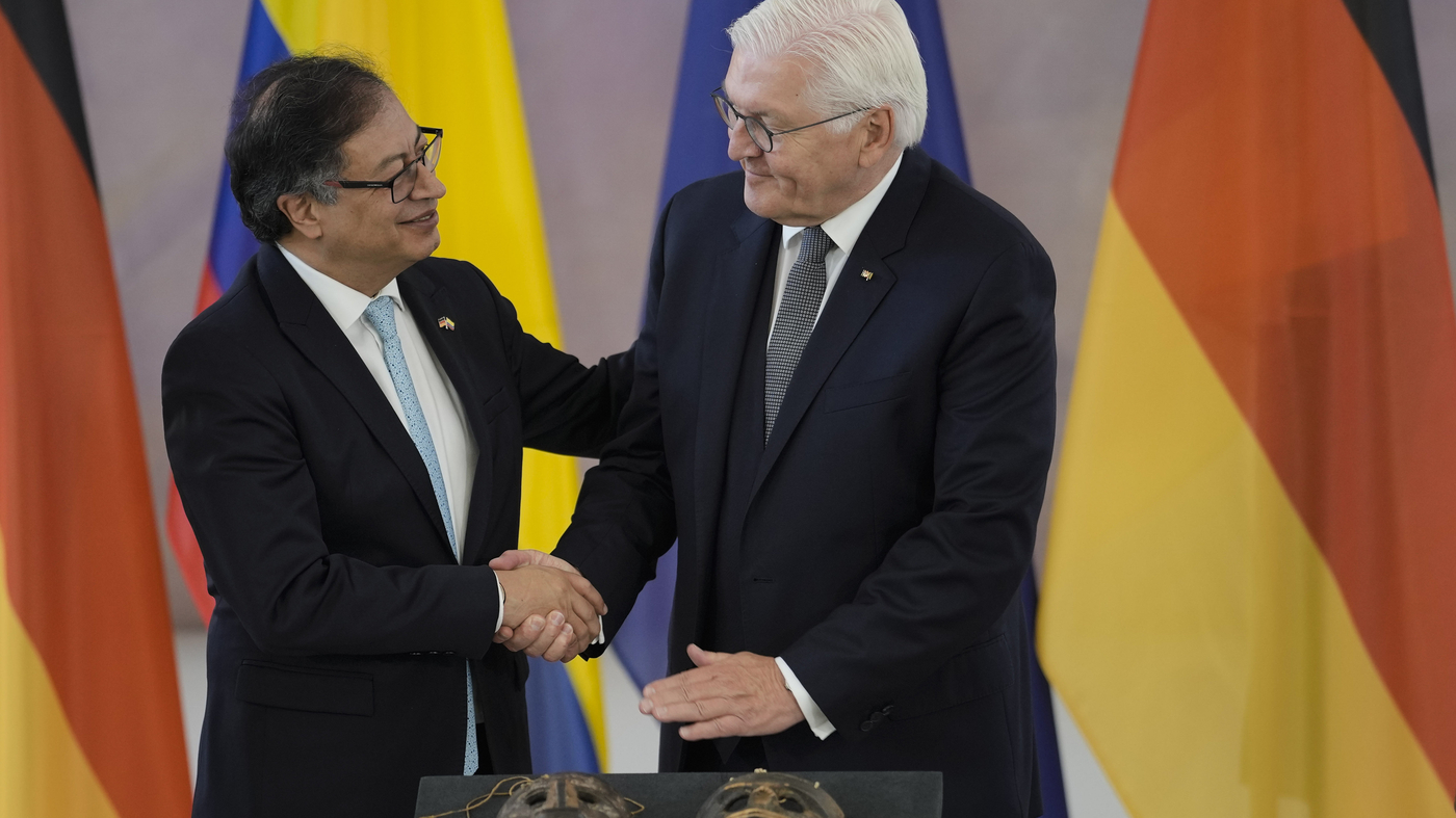 Germany hands over 2 Indigenous masks to Colombia as it reappraises the past : NPR - Vimarsana News