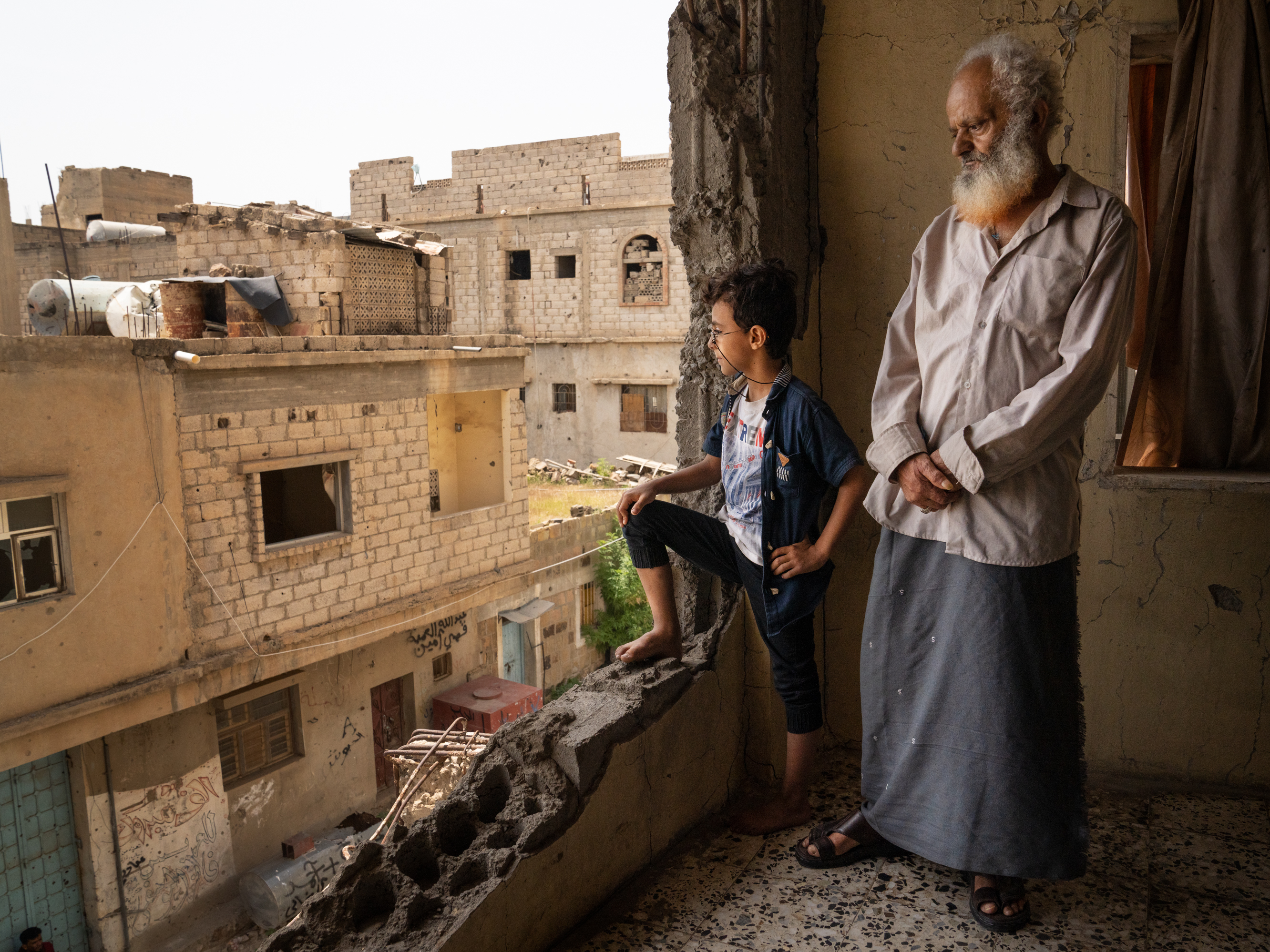 A front-line city in Yemen is desperate for change after nearly a decade of civil war - Vimarsana News