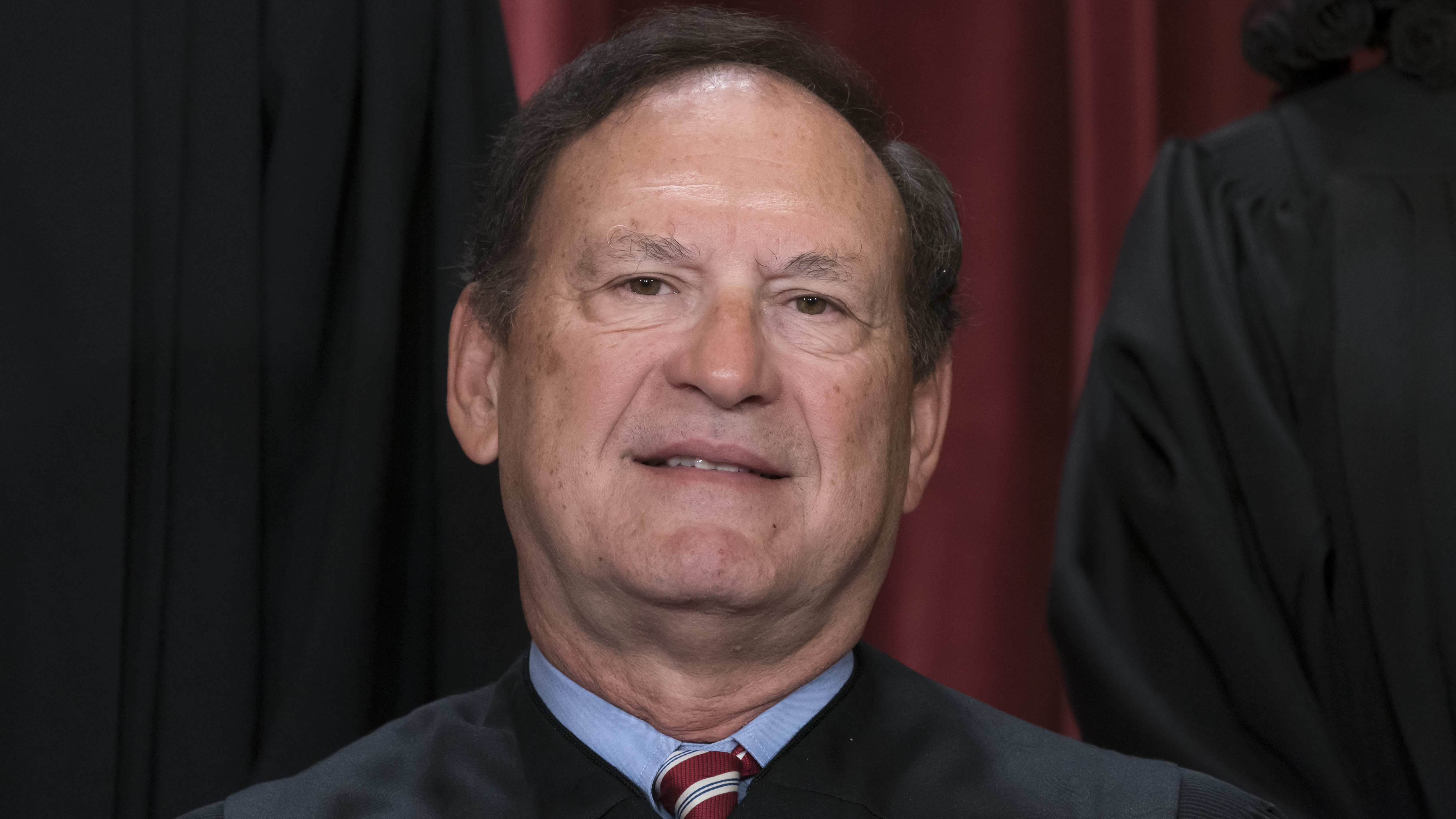 Justice Alito refutes ProPublica report that he took a luxury trip with billionaire