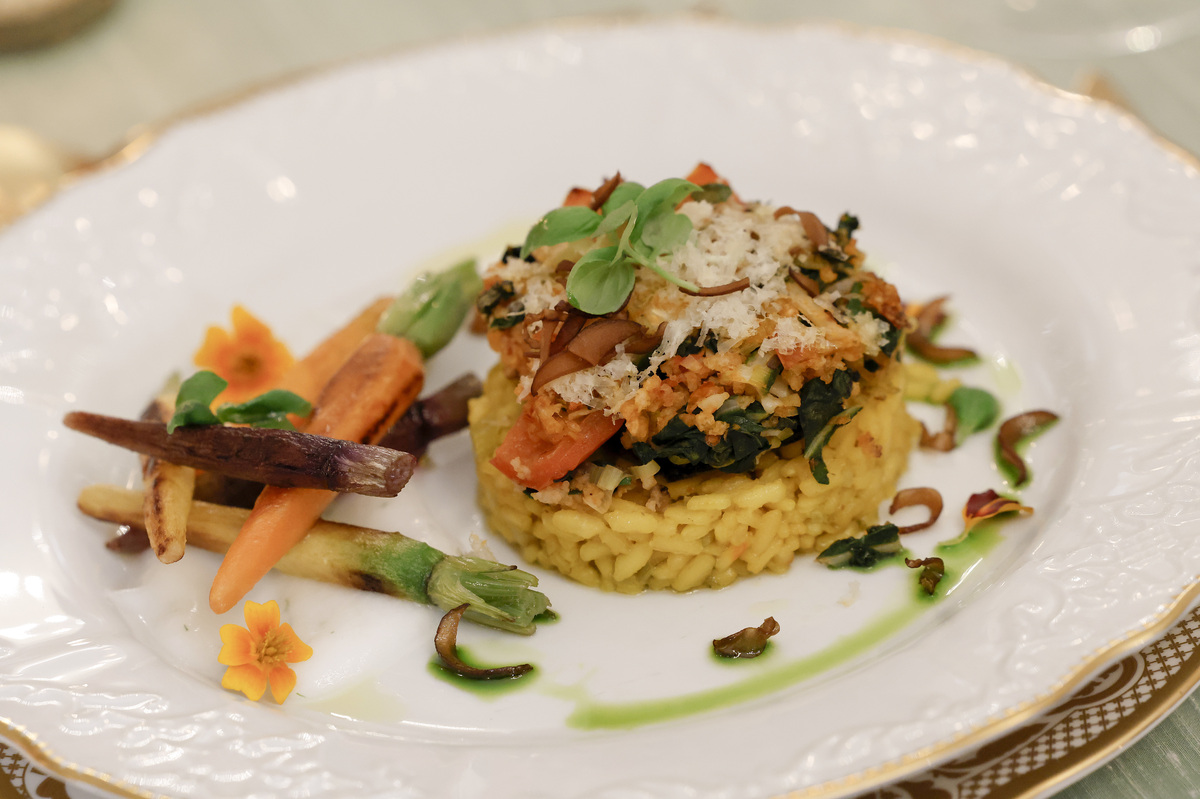 White House hosts a vegetarian state dinner for Indian Prime Minister Modi 