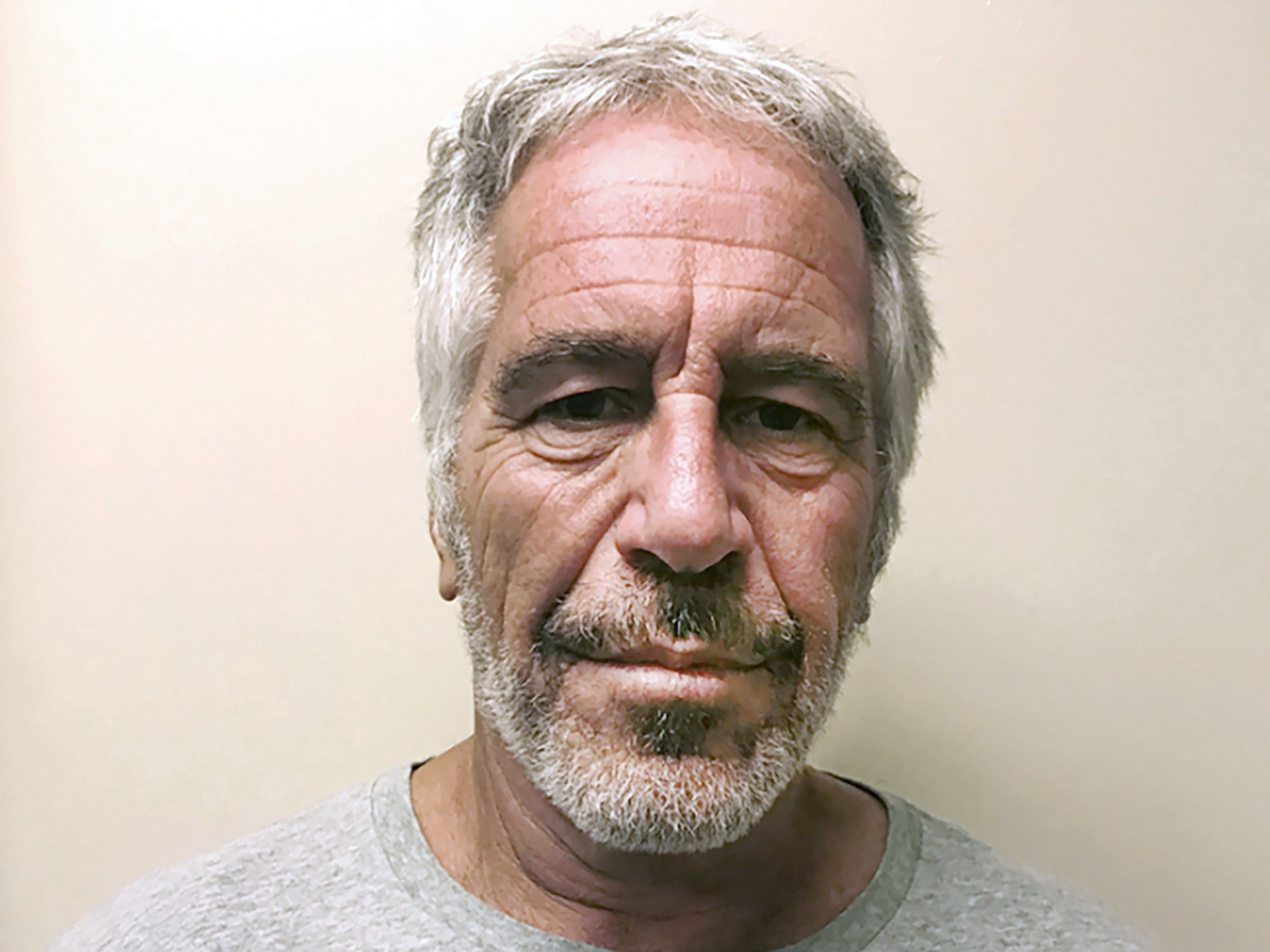 Negligence, staff failures led to Jeffrey Epstein's suicide, a DOJ report says - Vimarsana News
