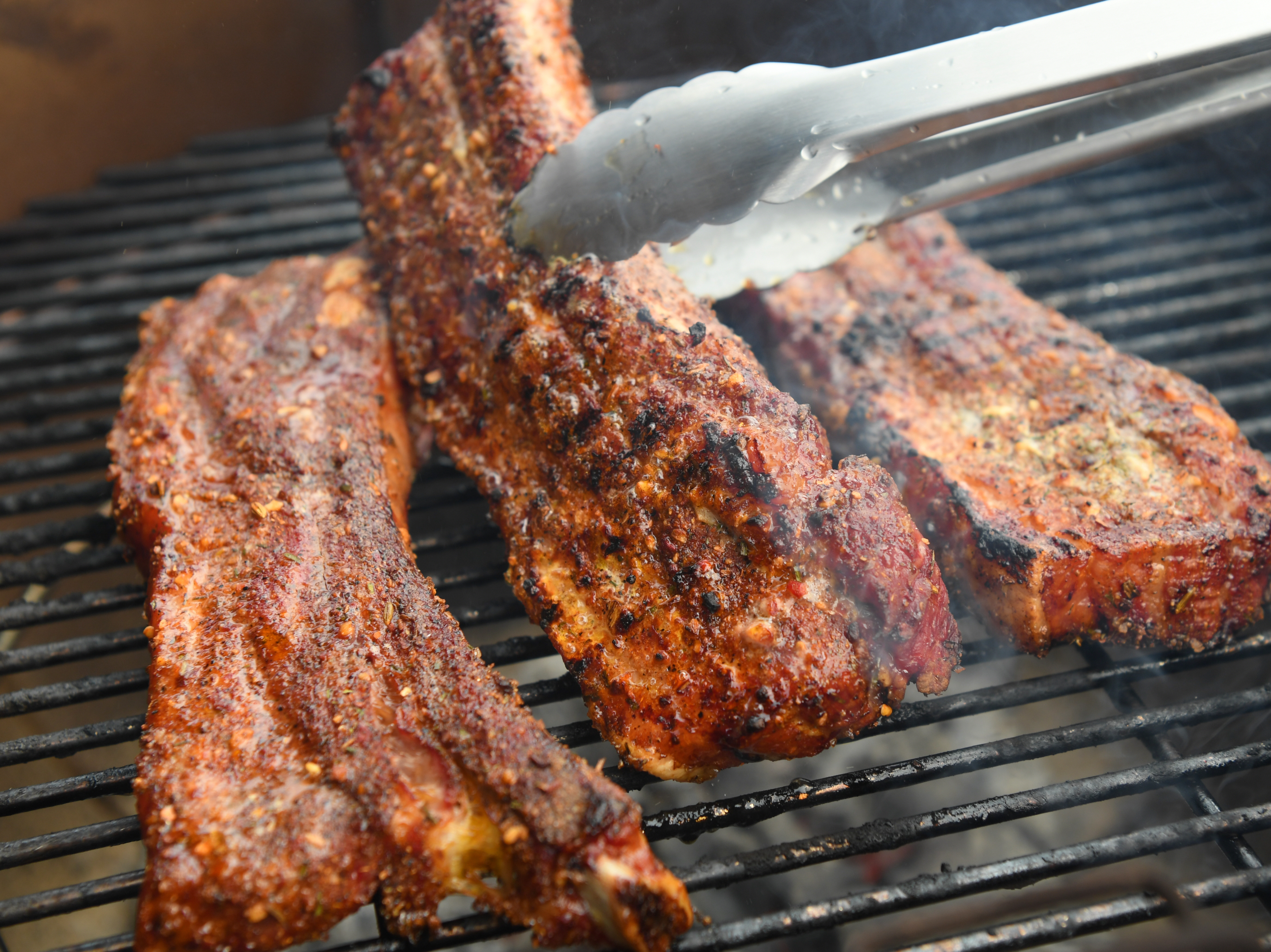 As meat prices hover near record highs, here's 3 ways to save on your July 4 cookout - Vimarsana News
