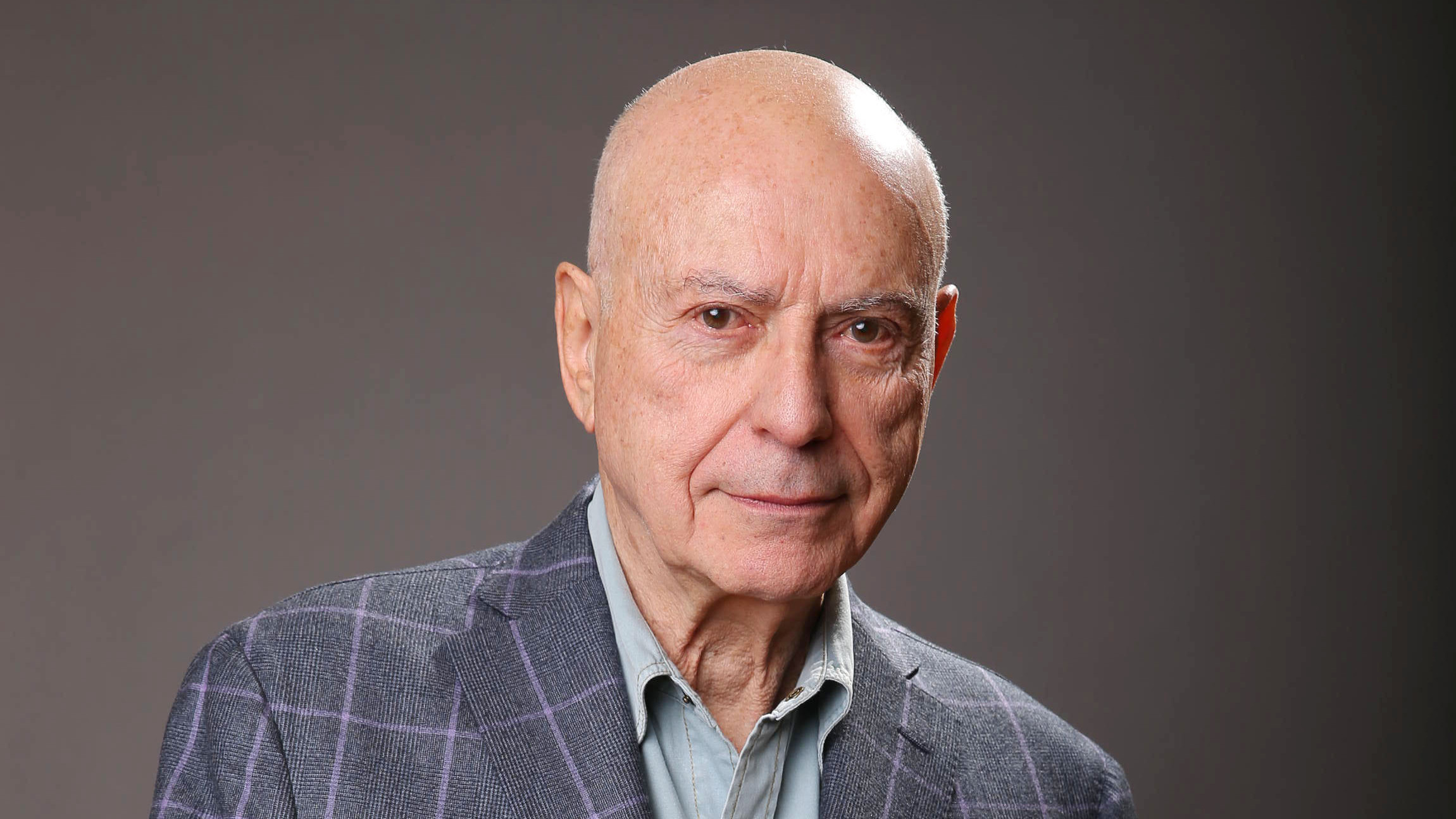 Alan Arkin appeared in more than 100 films in a career spanning over seven decades. He won an Oscar for Best Supporting Actor for his performance in Little Miss Sunshine. He