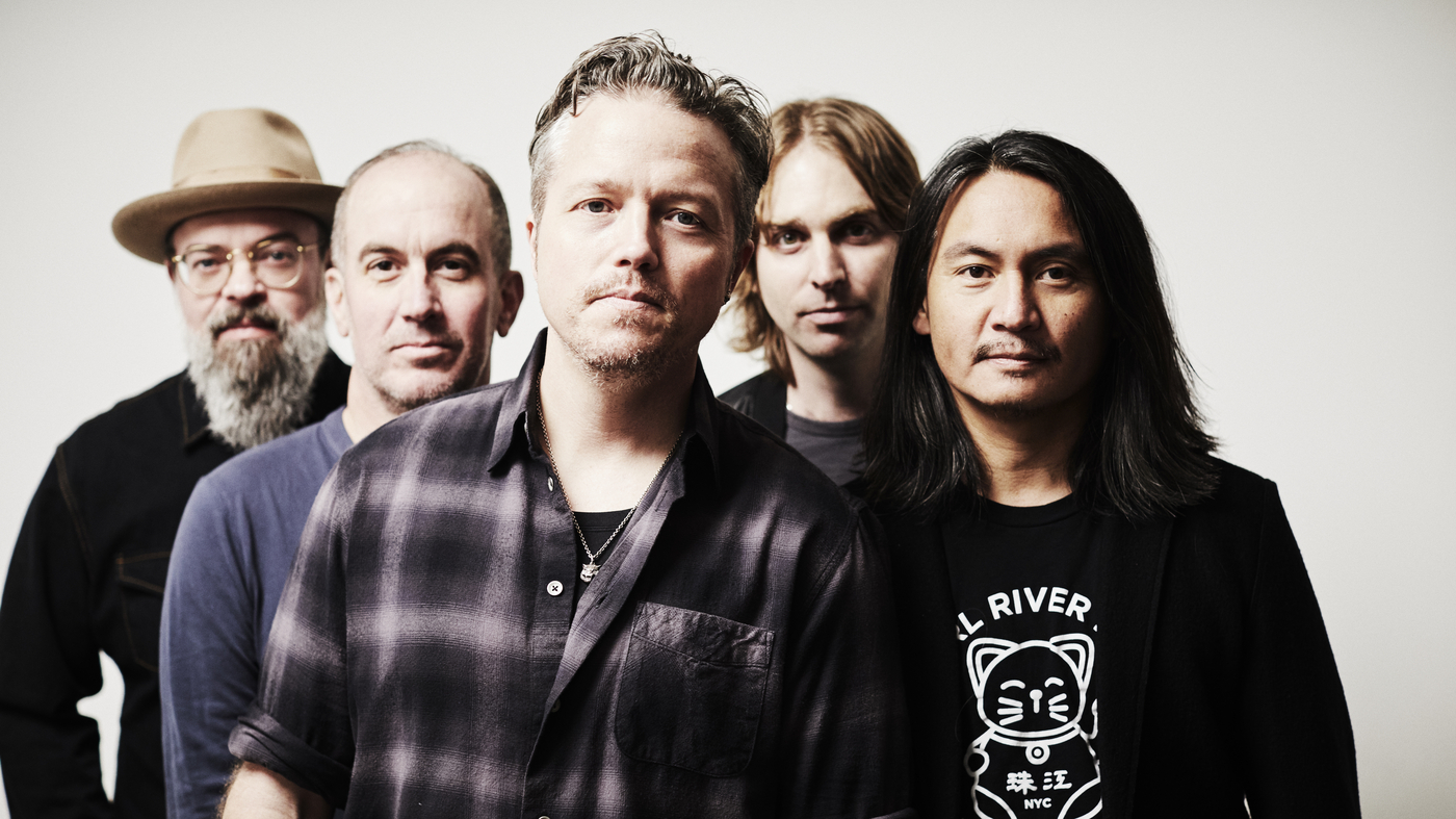 On 'Weathervanes,' Jason Isbell's storytelling turns everyday lives