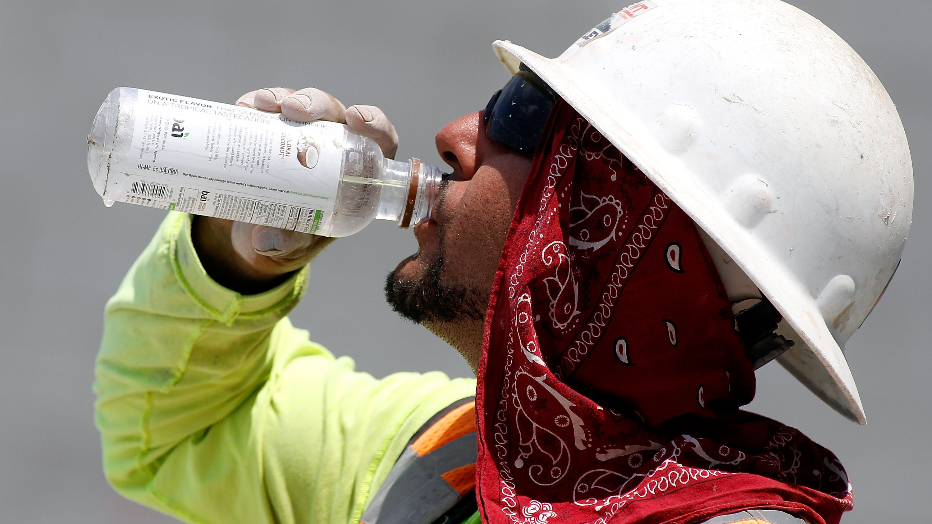 Dangerous heat waves will hit the Southwest and Florida over the next week