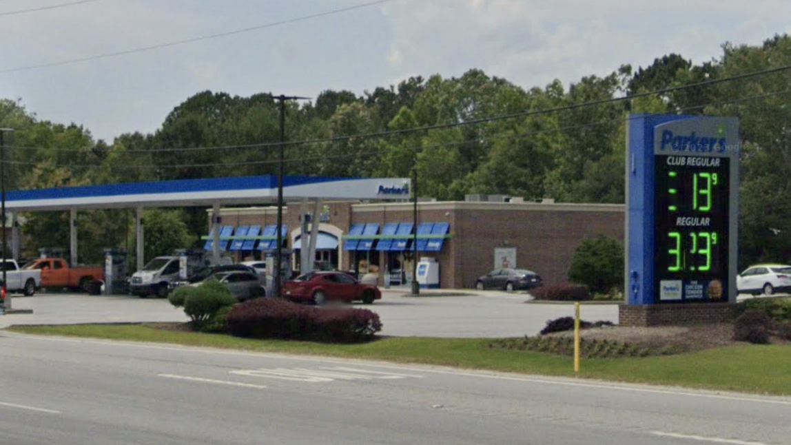 The family of Mallory Beach says a Parker's convenience store in South Carolina neglected to verify the age and identity of Paul Murdaugh when he bought alcohol there in February 2019 and was later Murdaugh driving a boat when it crashed, killing Beach. (Google Maps/Screenshot by NPR)