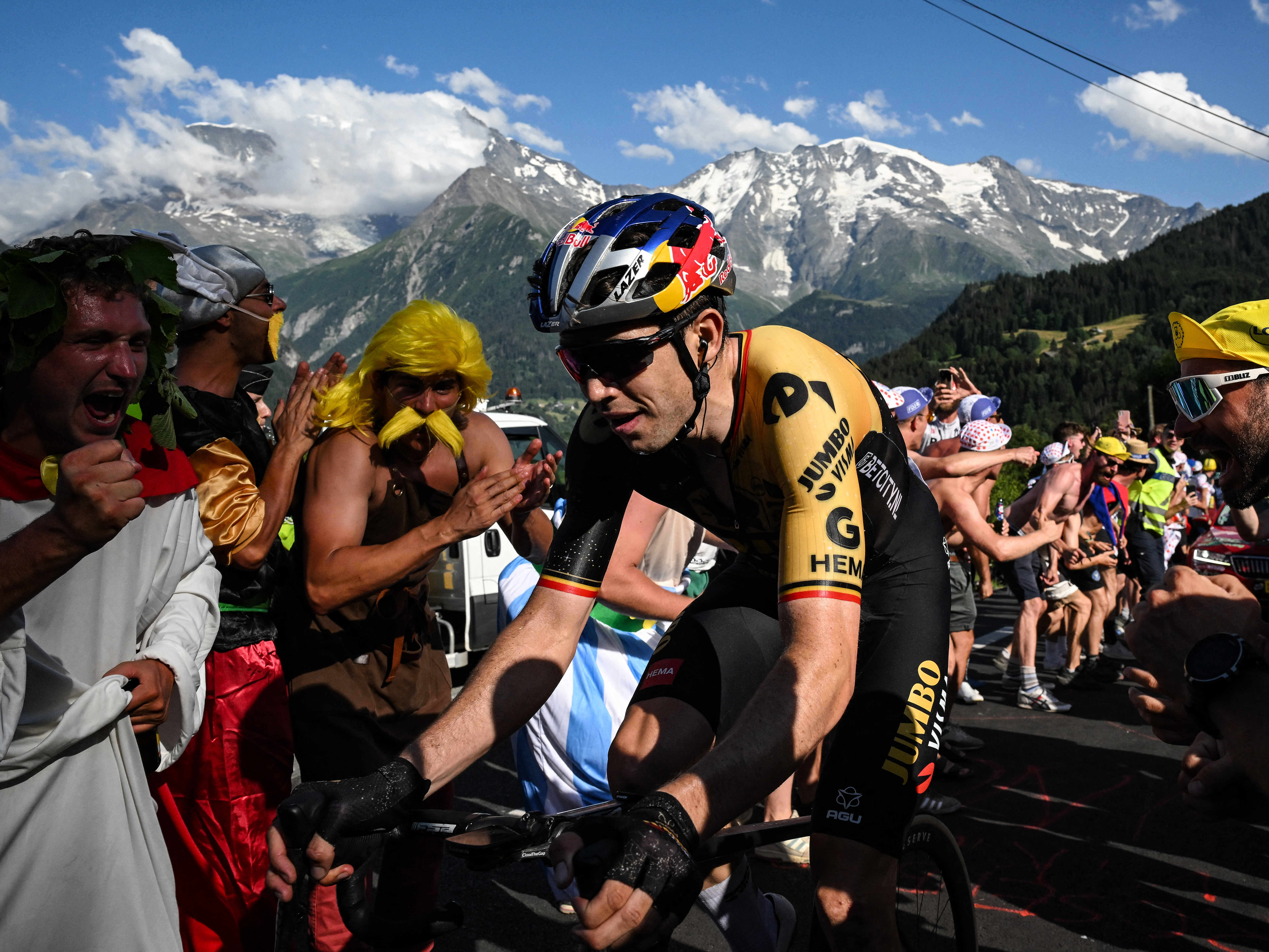 Wout van Aert leaves Tour de France to be with pregnant wife: 'It's an easy decision' - Vimarsana News