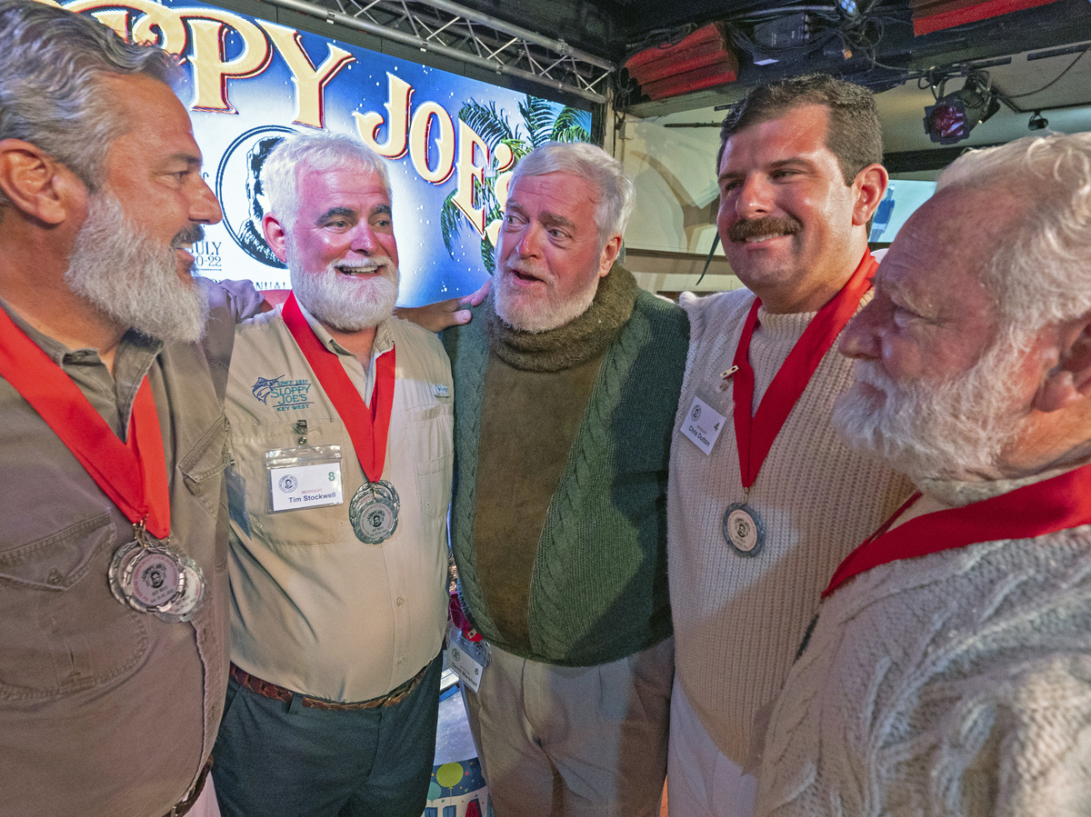 Bell tolls for Wisconsin man who wins the Ernest Hemingway lookalike