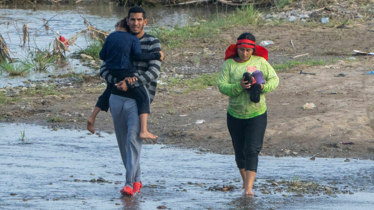 Appeals court allows new restrictions on asylum to continue for now : NPR - Vimarsana News