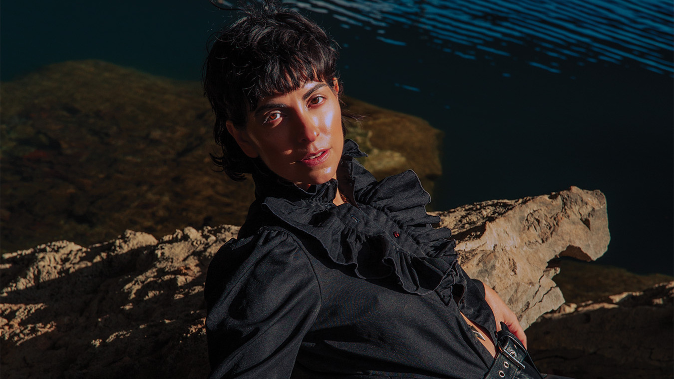 Review: On 'Left Hand,' Becca Mancari expands their pop palette : NPR - Vimarsana News