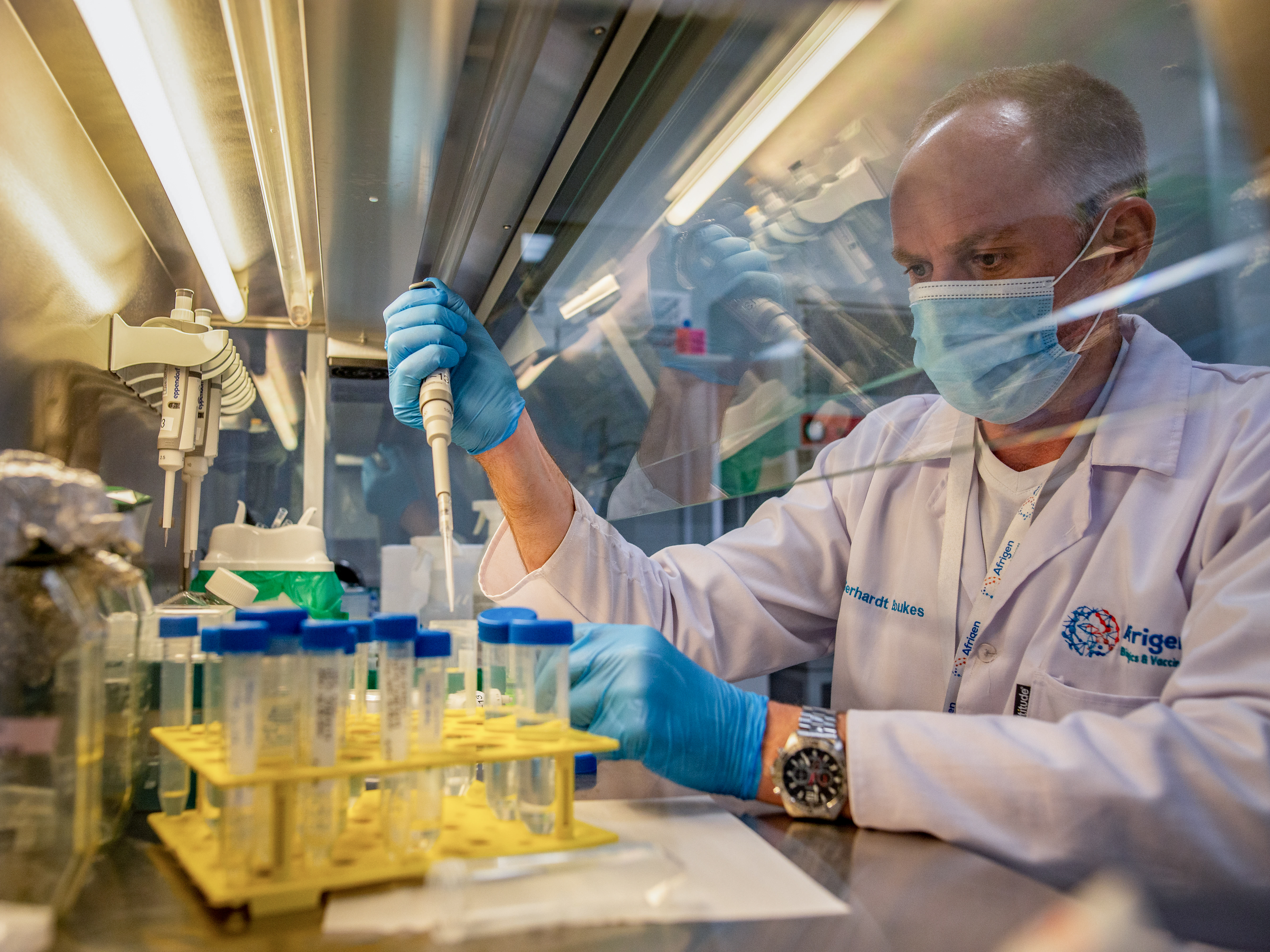 Whatever happened to the project to crack the wealthy world's lock on mRNA vaccines? - Vimarsana News