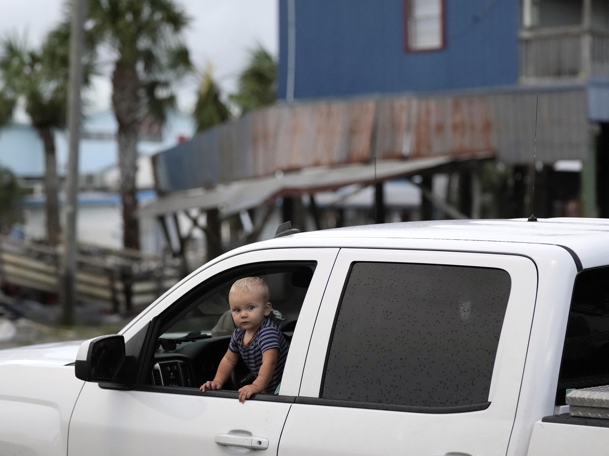 Hurricanes. Leave Why many people stay put when a hurricane is coming : NPR