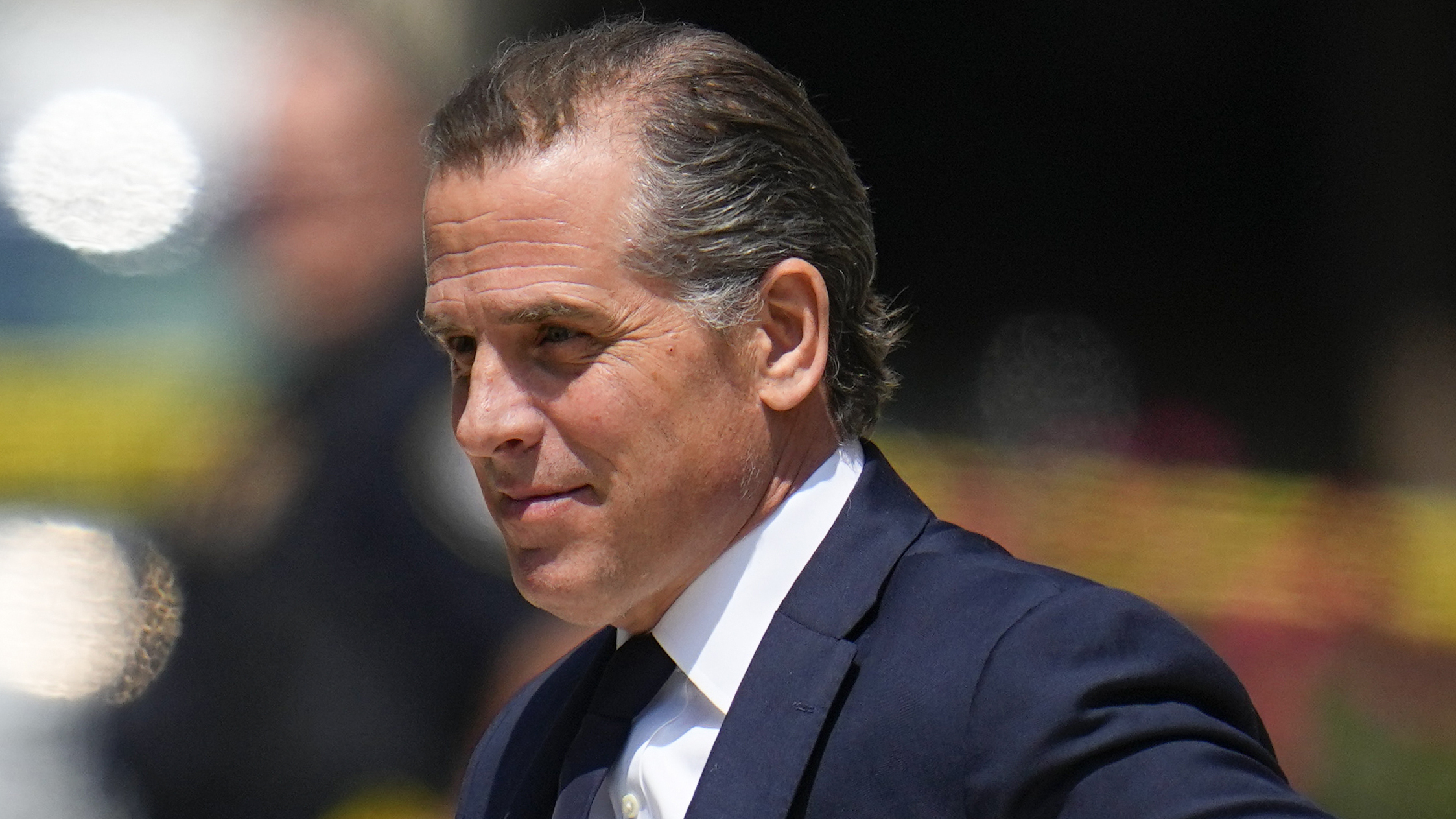 A special counsel will indict Hunter Biden in gun case this month, DOJ says 