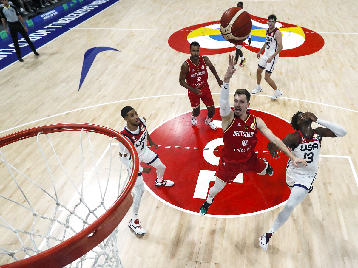 Germany upsets Team USA in Basketball World Cup semifinals : NPR