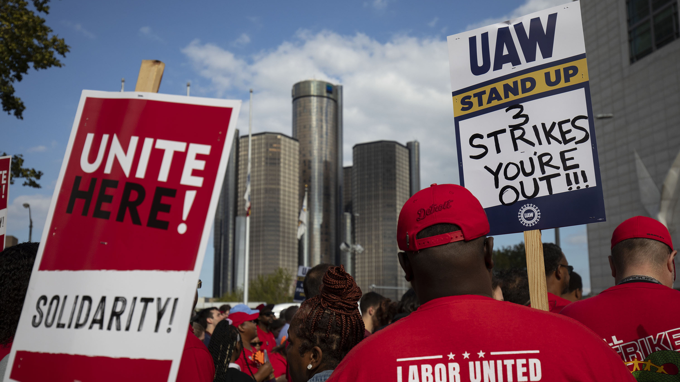 How the UAW strike could have ripple effects across the economy