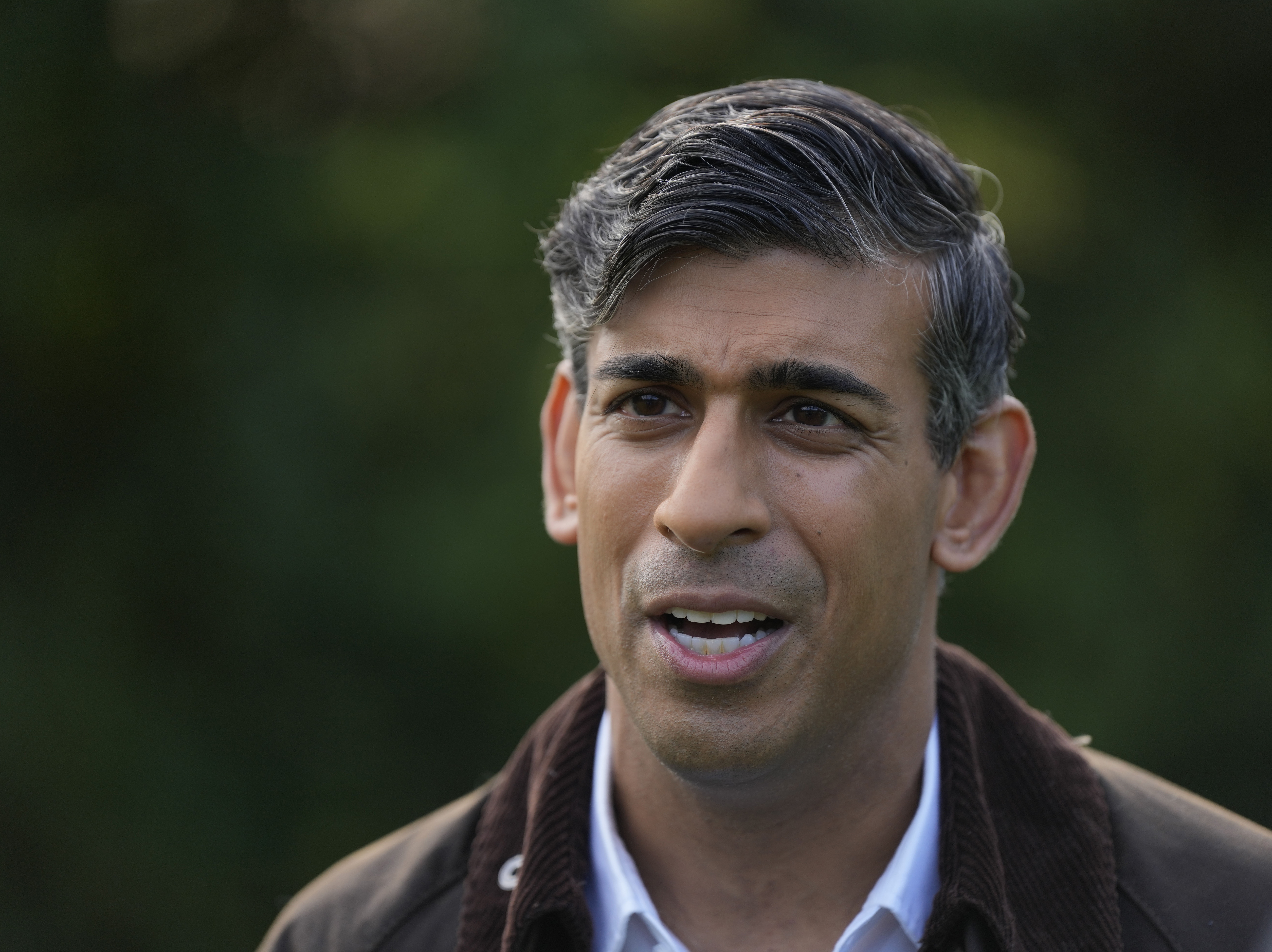 Rishi Sunak defends U.K. climate policy U-turn amid international criticism - Vimarsana News