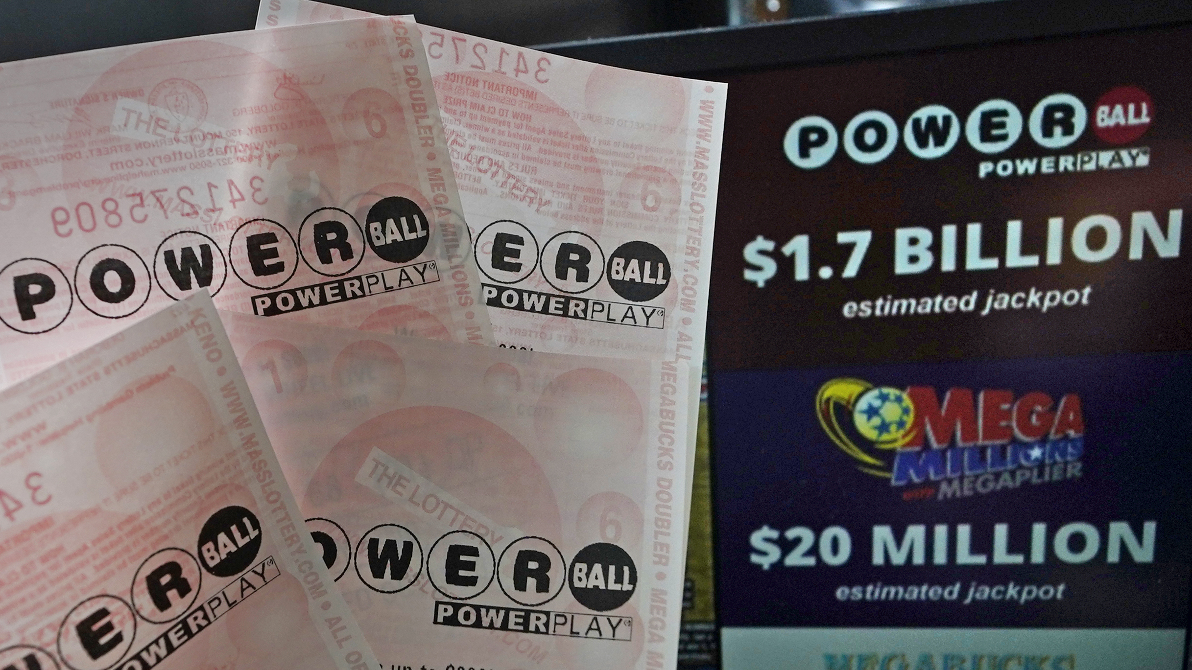 $1.73 billion Powerball jackpot goes to lucky lottery player in California